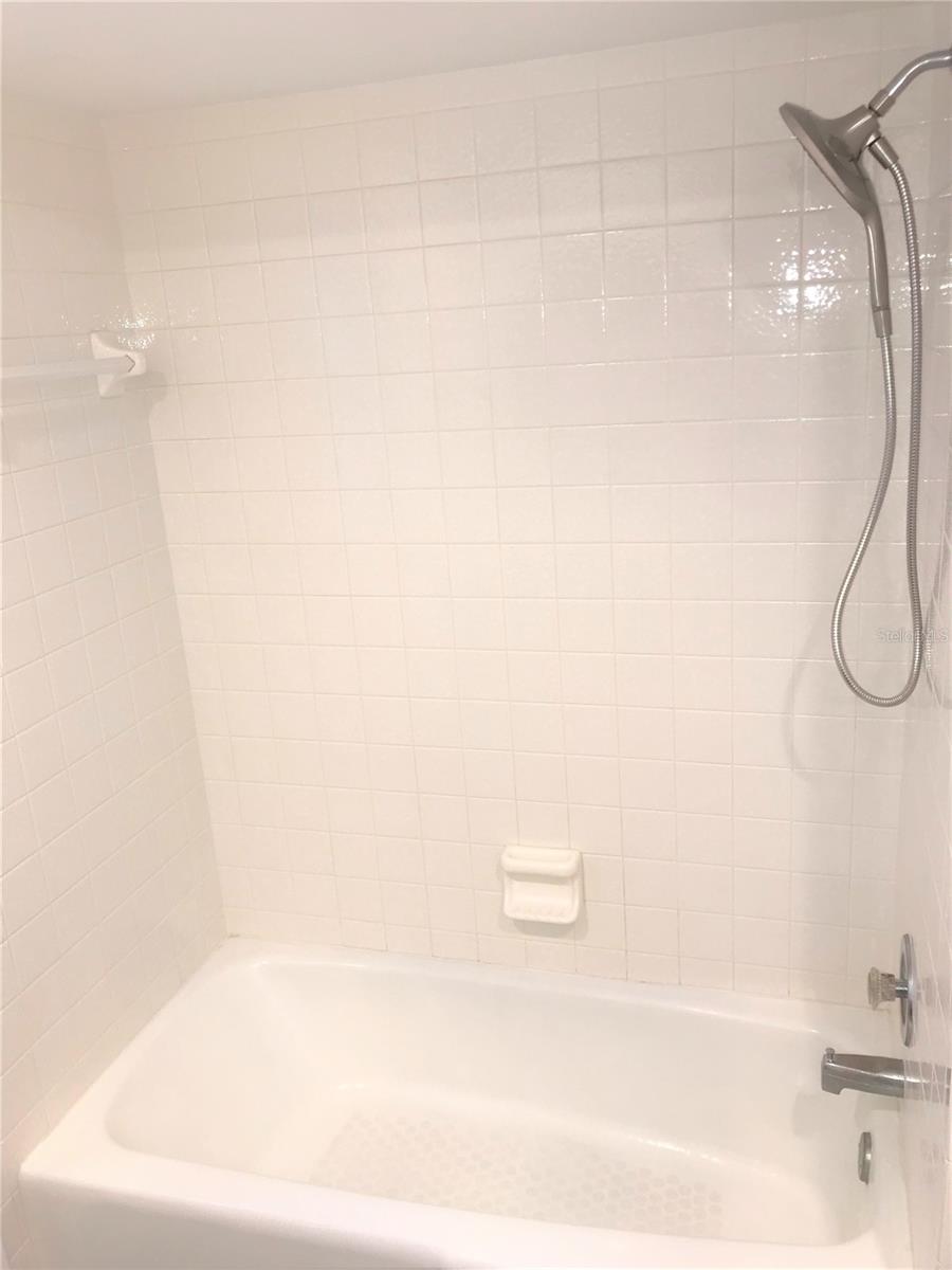 Image 31 of 39 For 8305 12th Avenue Drive Nw