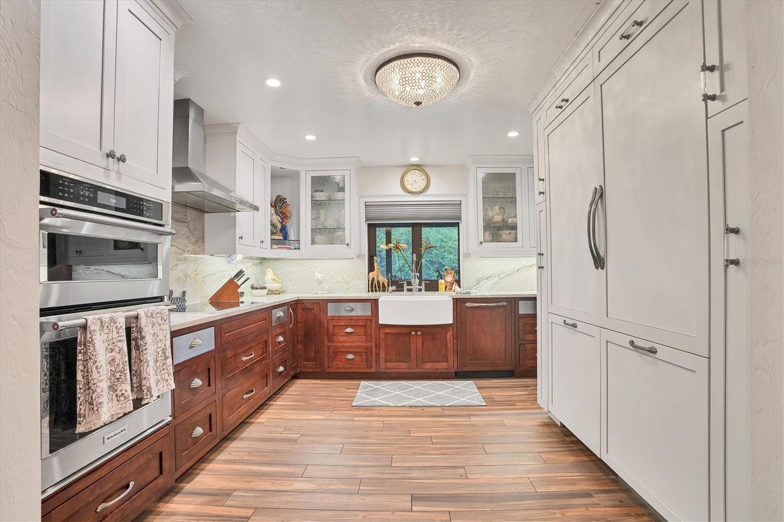 Image 11 of 42 For 7326 Leewynn Drive
