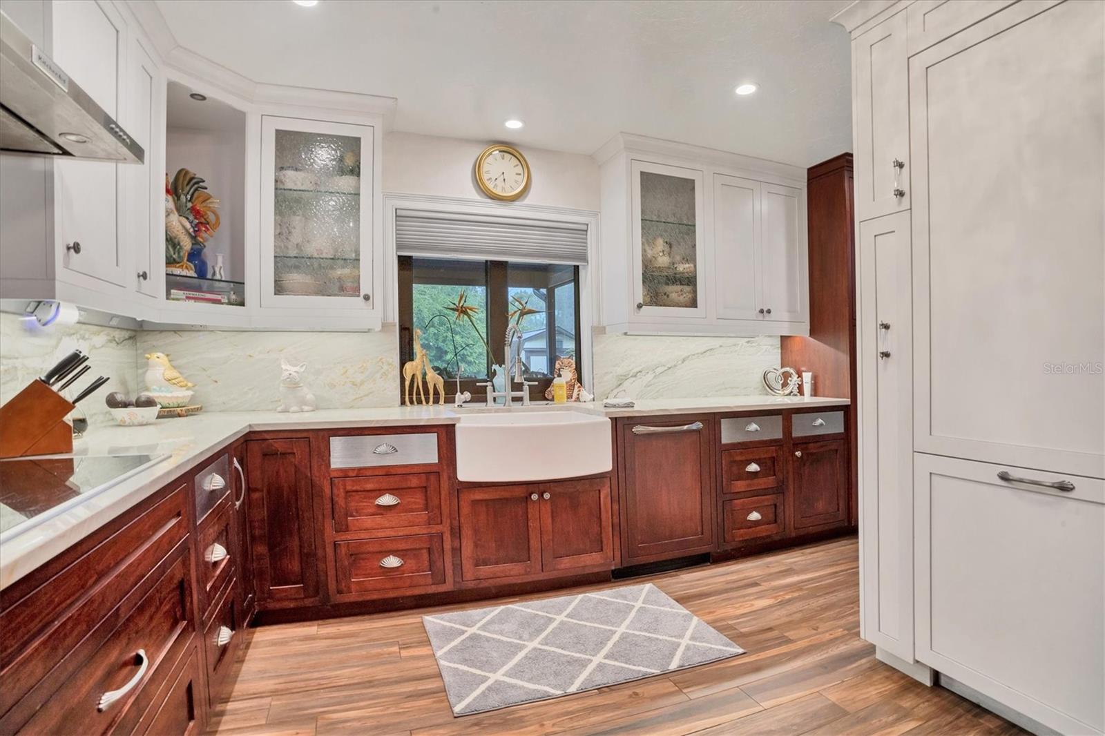 Image 12 of 42 For 7326 Leewynn Drive