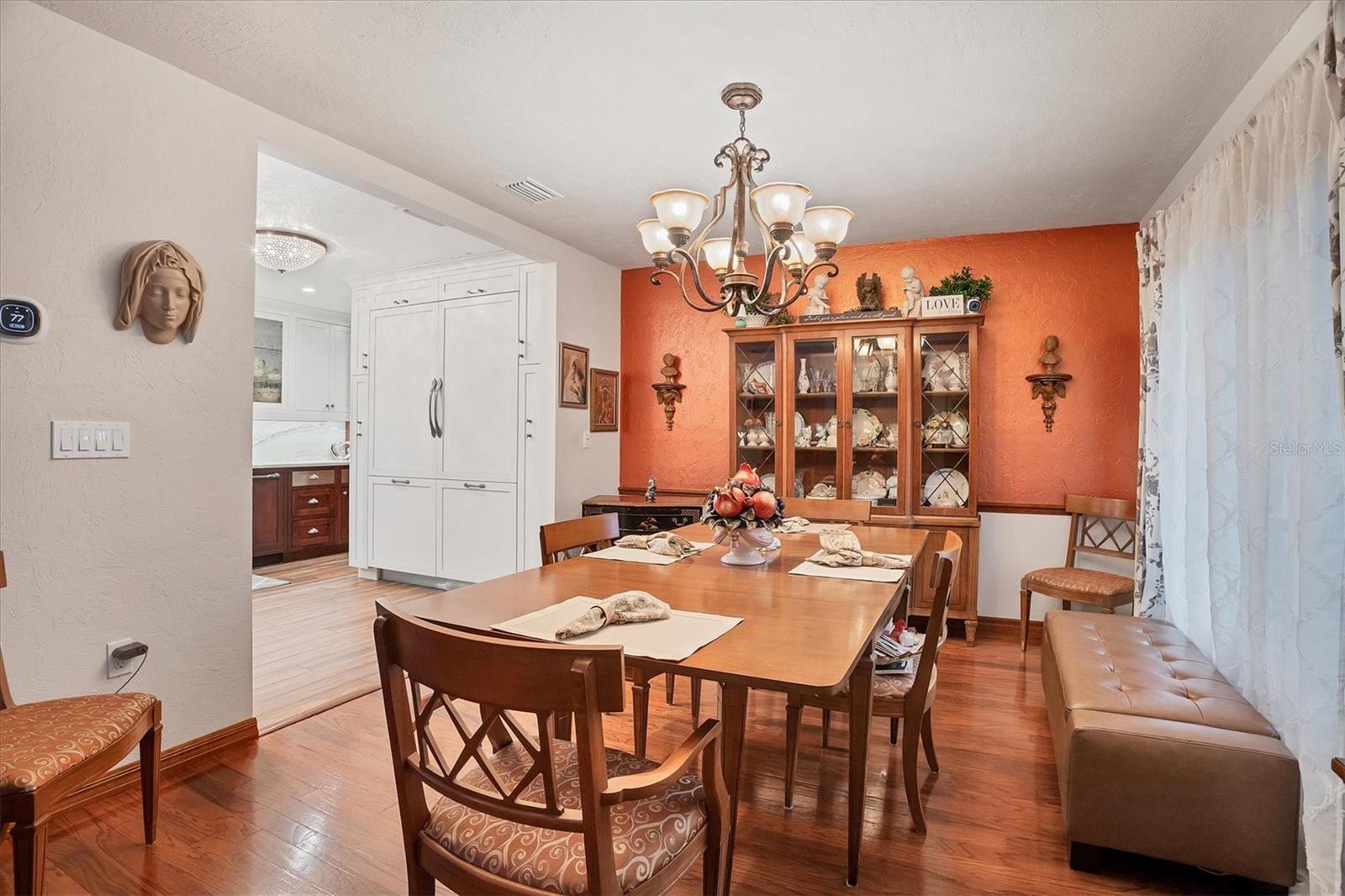 Image 15 of 42 For 7326 Leewynn Drive
