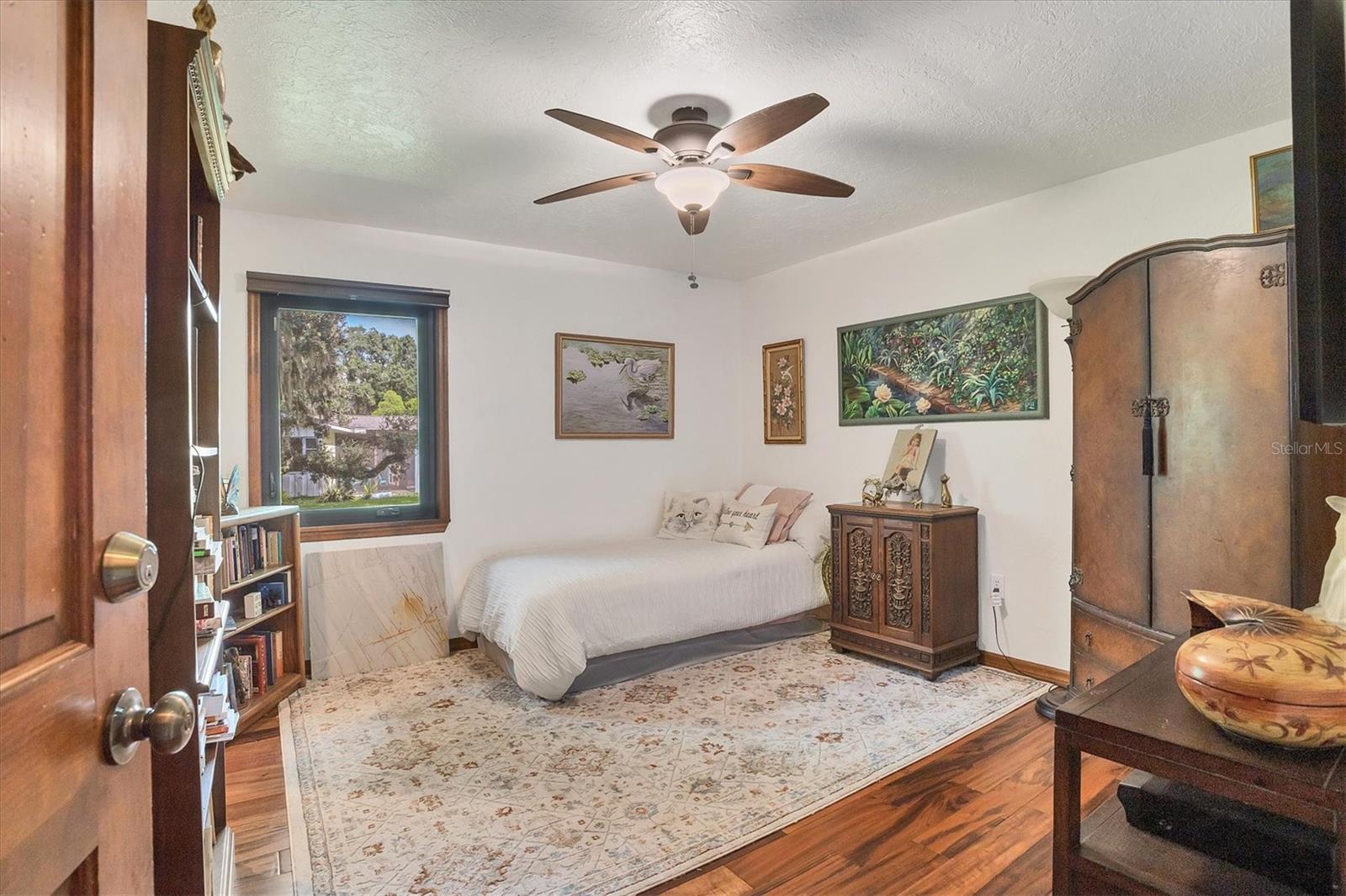 Image 20 of 42 For 7326 Leewynn Drive