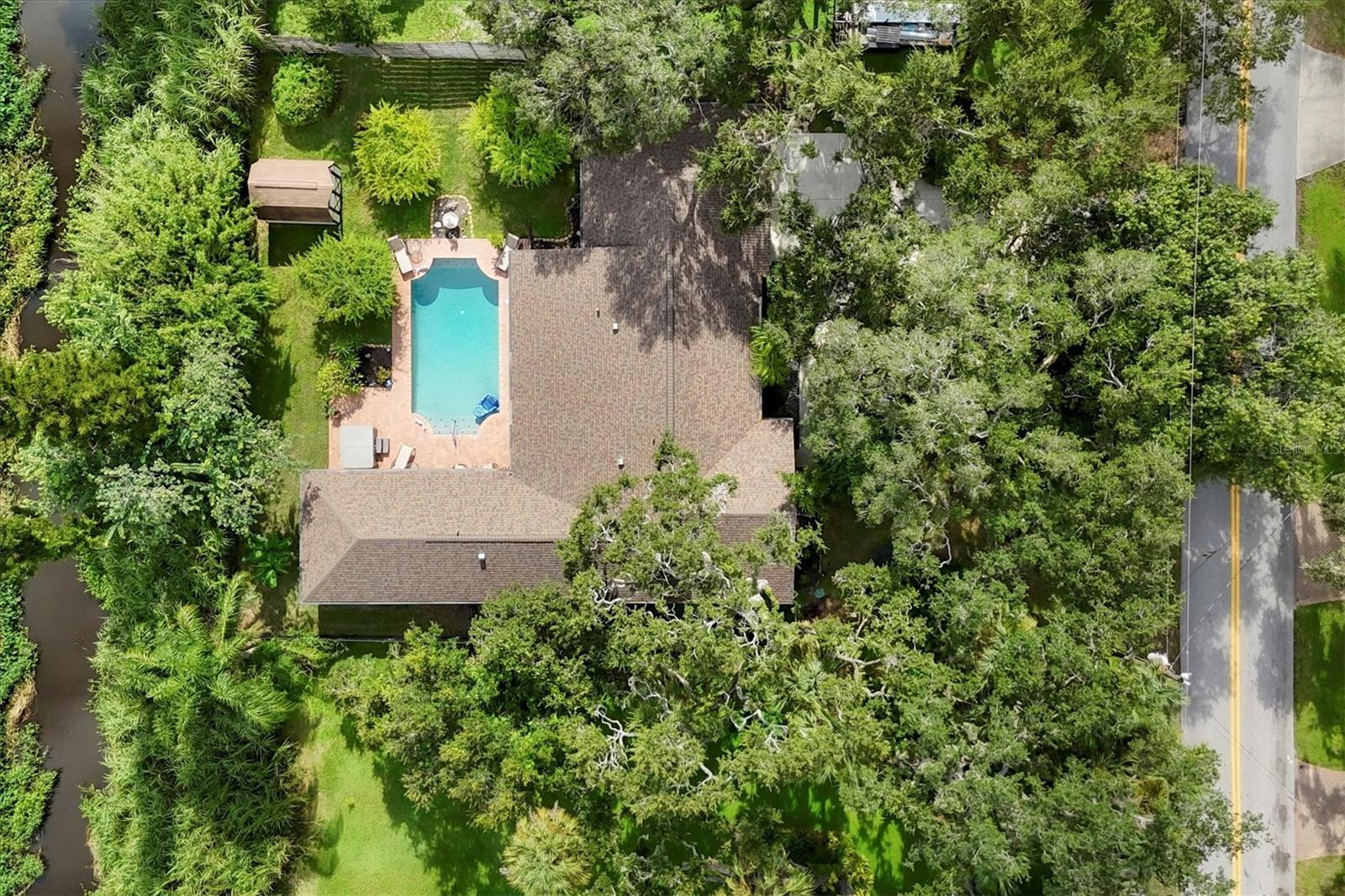 Image 34 of 42 For 7326 Leewynn Drive