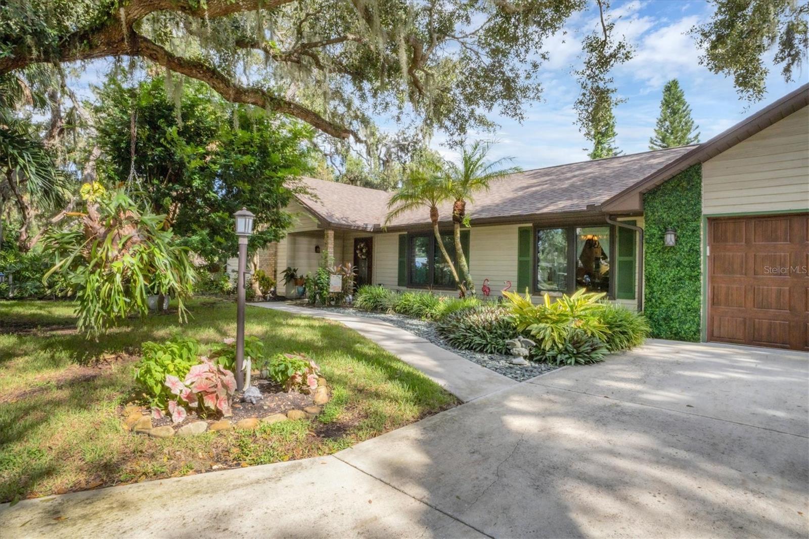 Image 41 of 42 For 7326 Leewynn Drive