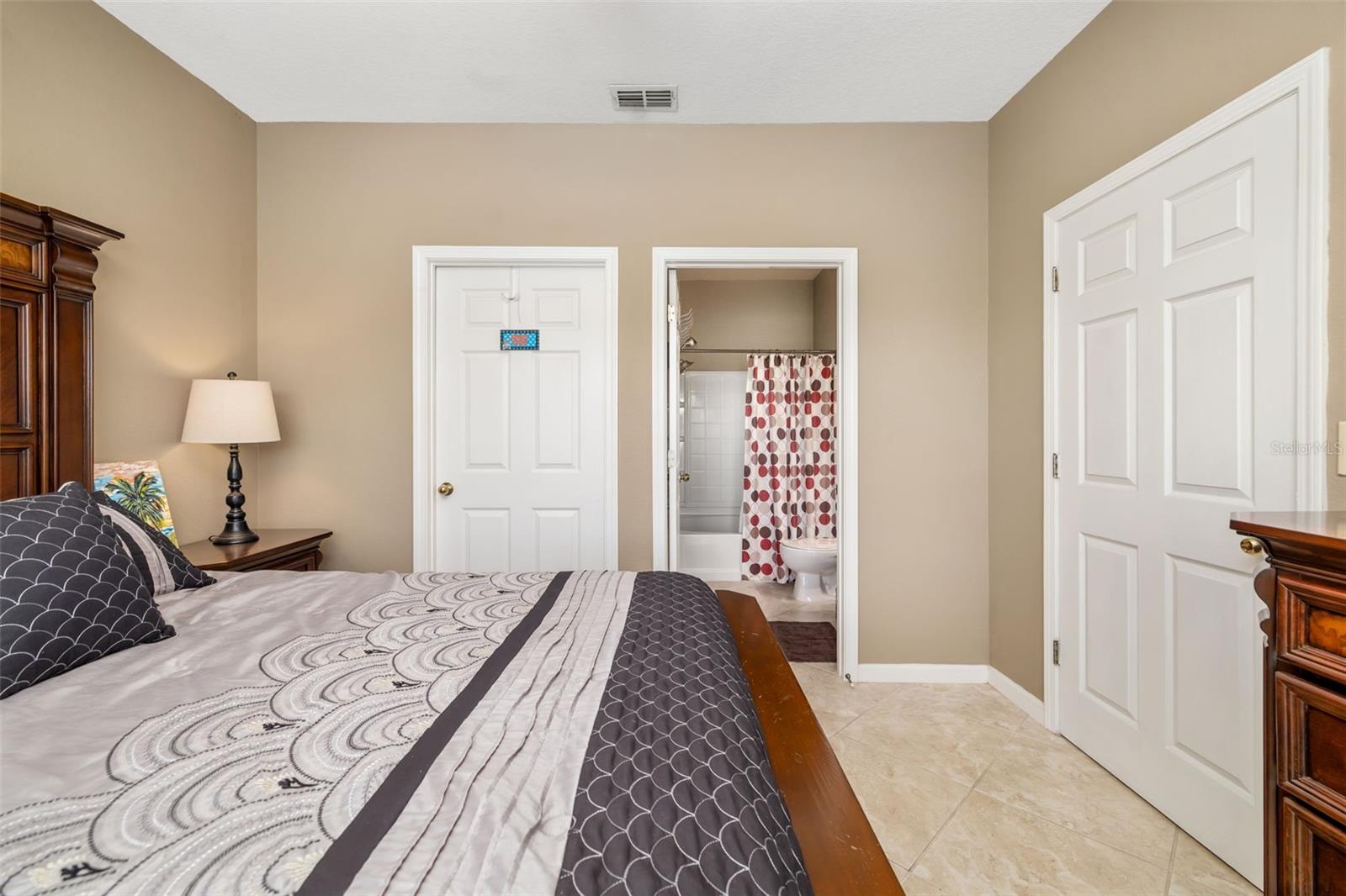 Image 12 of 48 For 10764 70th Avenue 1304