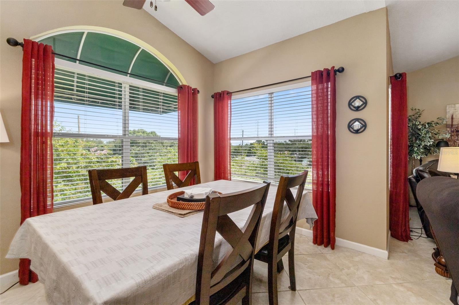 Image 16 of 48 For 10764 70th Avenue 1304