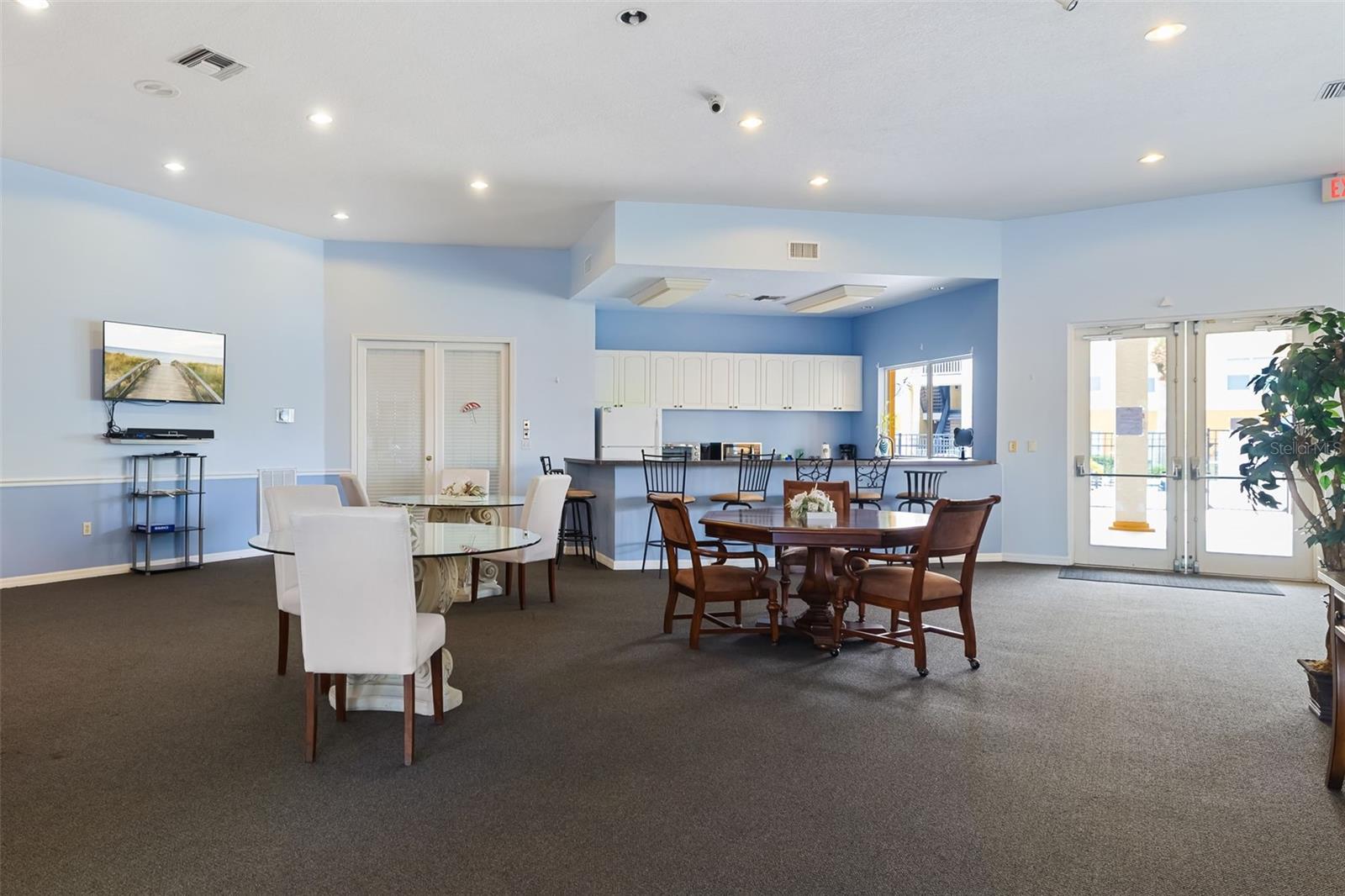Image 34 of 48 For 10764 70th Avenue 1304