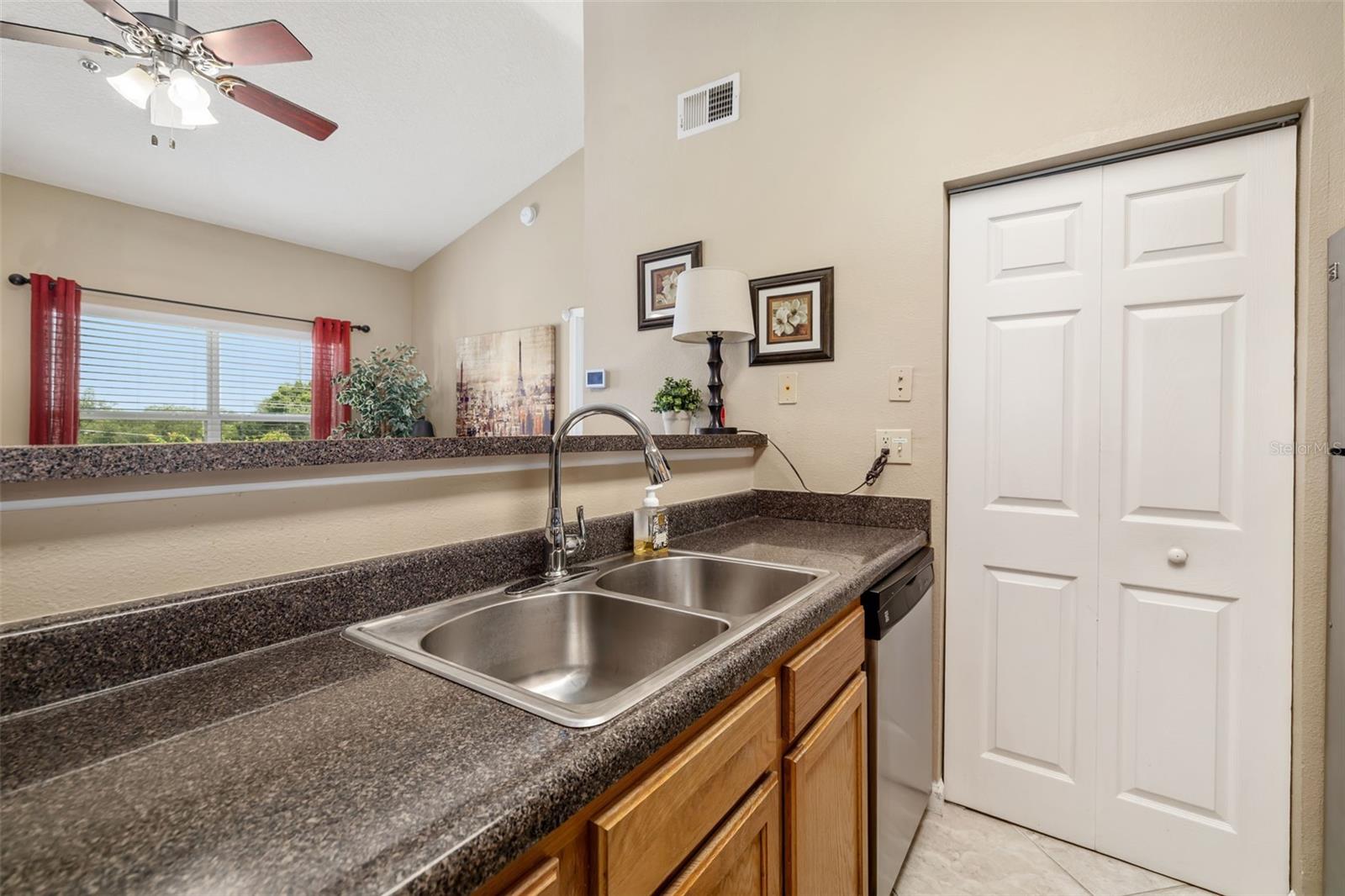 Image 8 of 48 For 10764 70th Avenue 1304