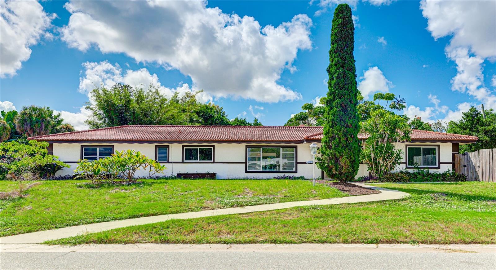Details for 2618 Valencia Drive, SARASOTA, FL 34239