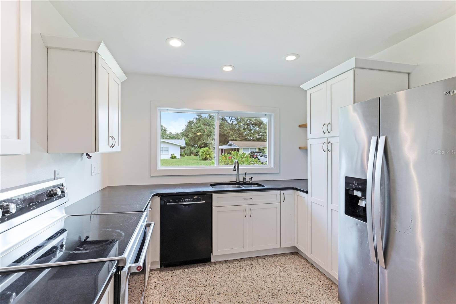 Image 23 of 38 For 2618 Valencia Drive