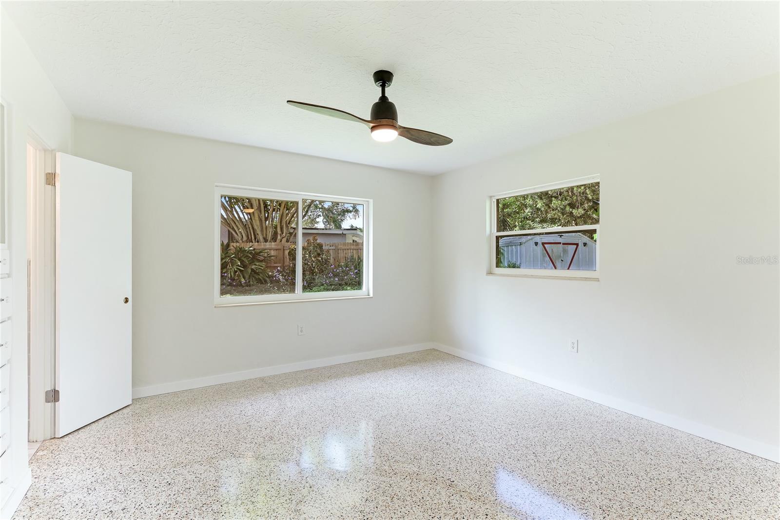 Image 26 of 38 For 2618 Valencia Drive