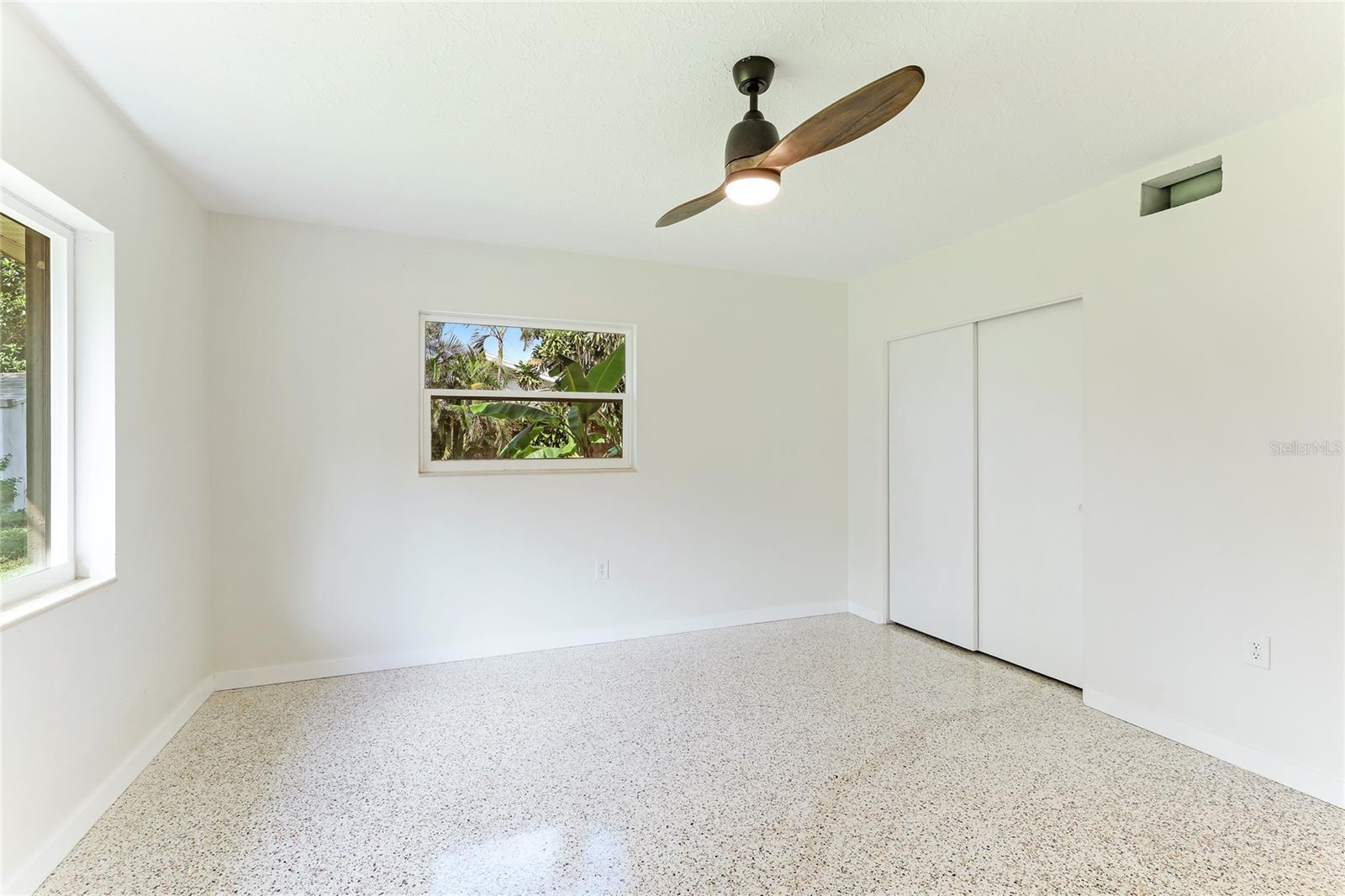 Image 27 of 38 For 2618 Valencia Drive
