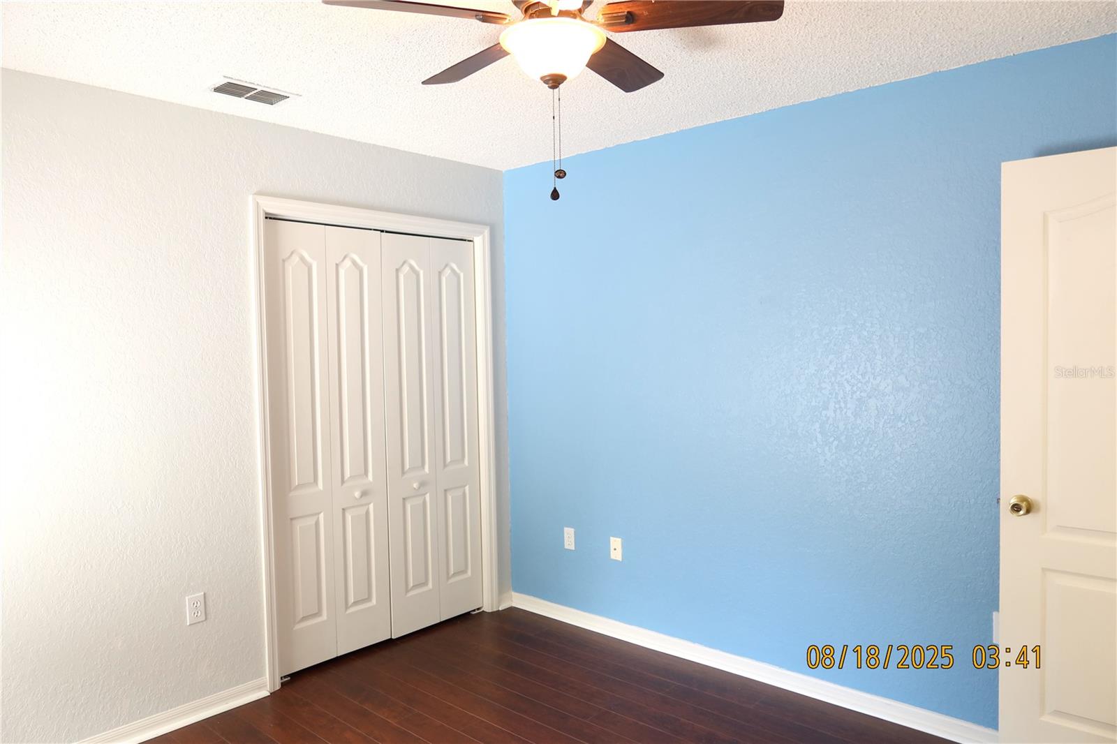 Image 18 of 35 For 1061 Archway Drive