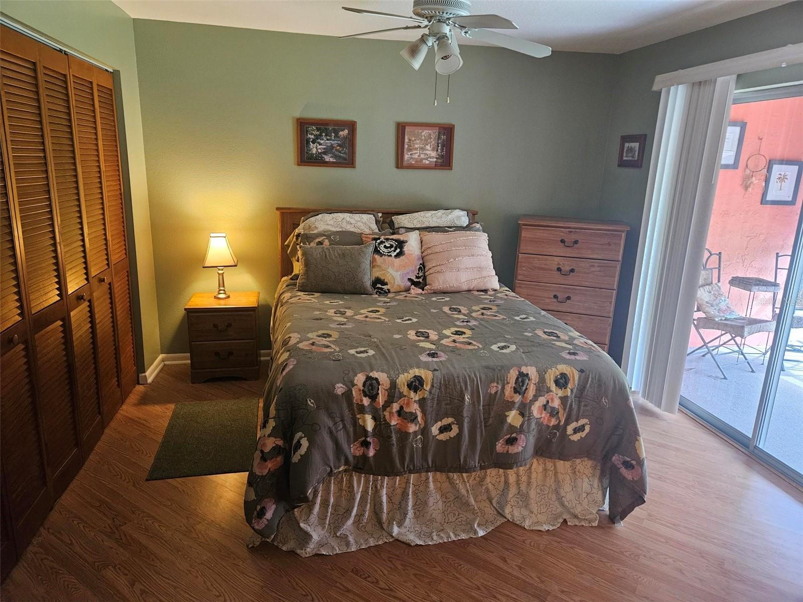 Image 8 of 14 For 303 47th Avenue Dr W  352