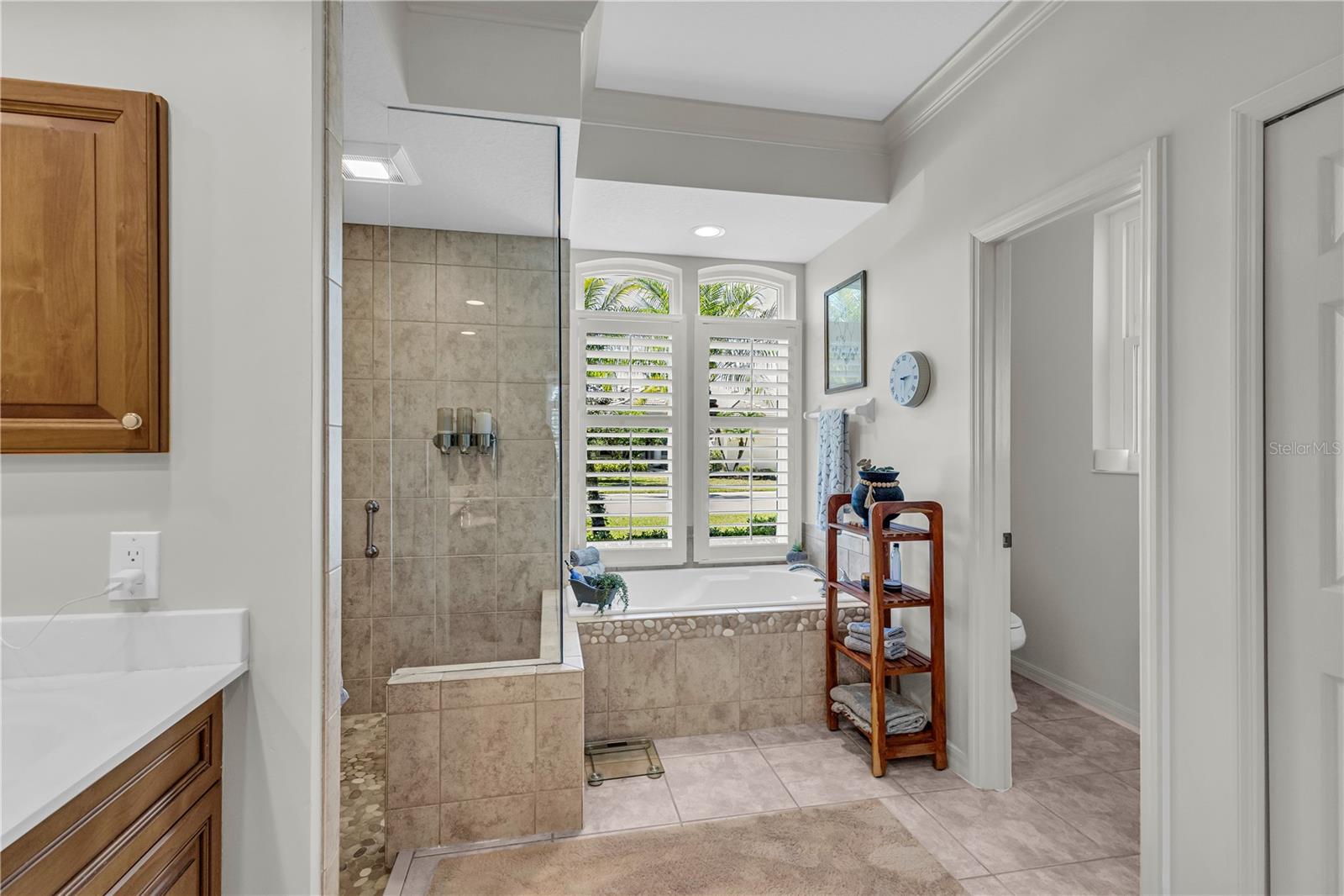 Image 24 of 45 For 8049 Waterview Boulevard