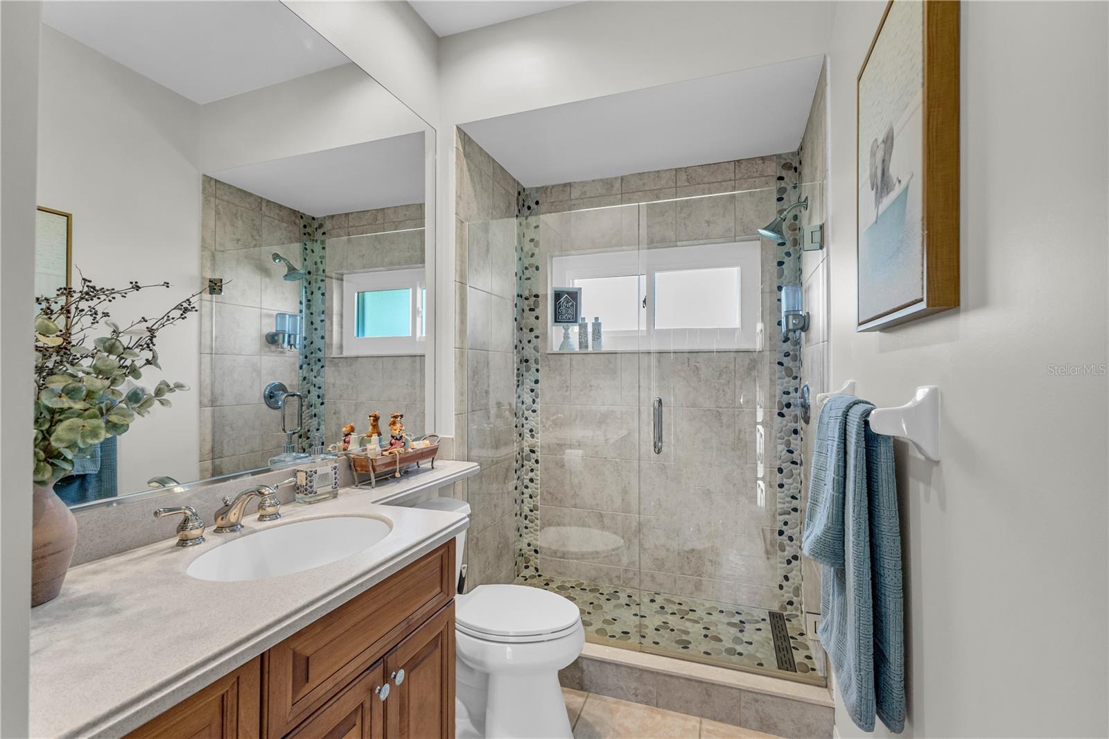Image 30 of 45 For 8049 Waterview Boulevard