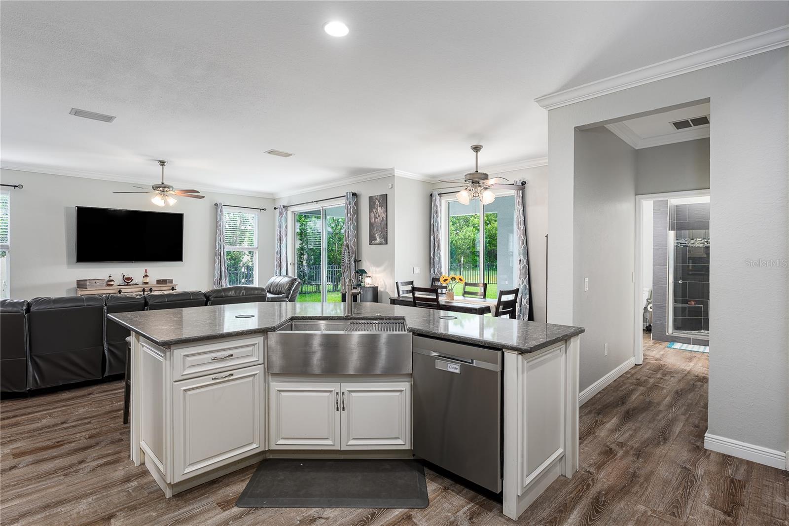 Image 11 of 41 For 9058 39th Street Circle E