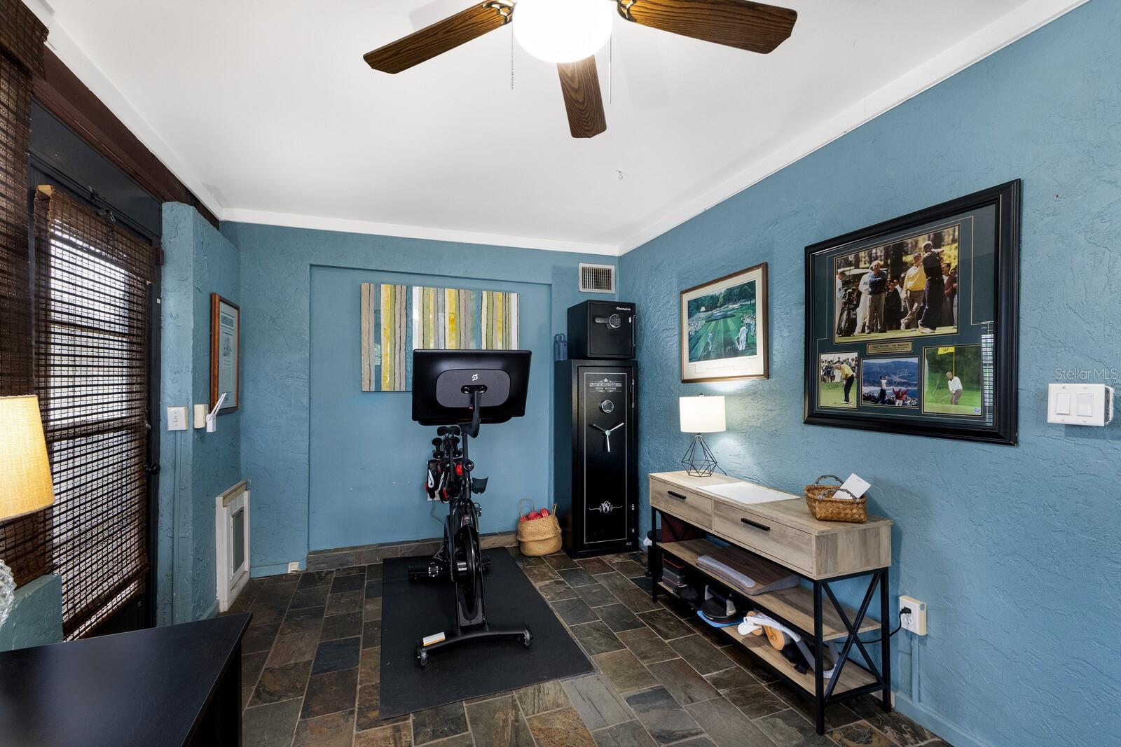 Image 21 of 74 For 603 59th Street Nw