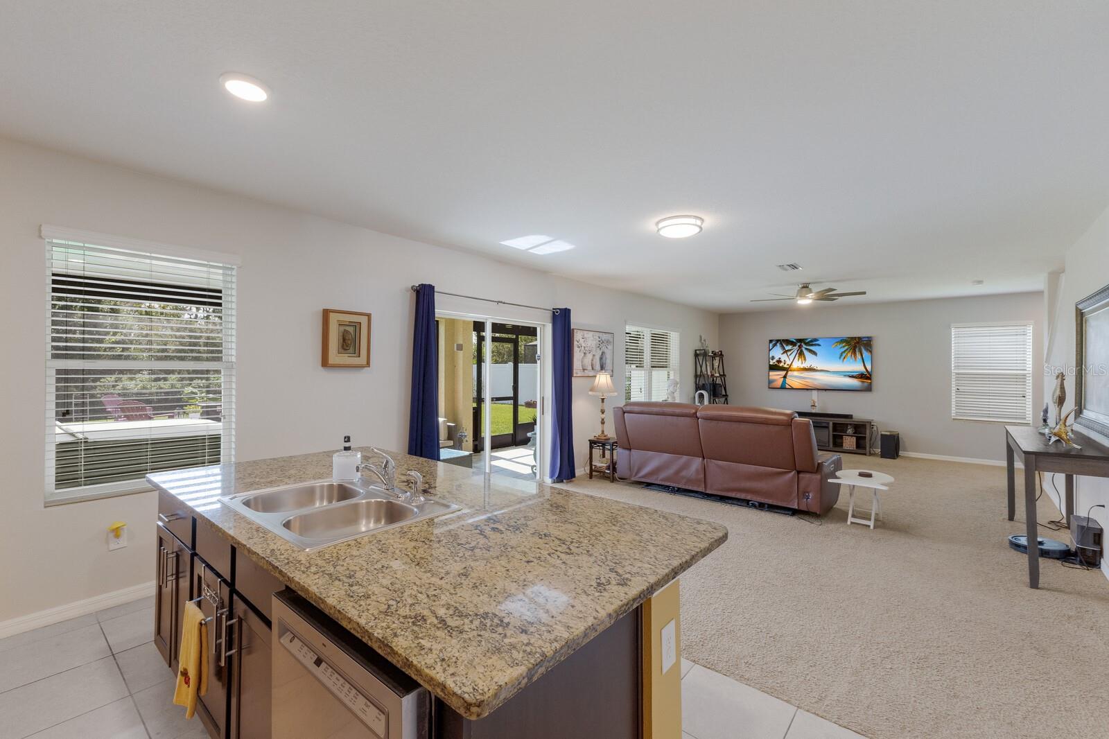 Image 13 of 77 For 343 Tierra Verde Way