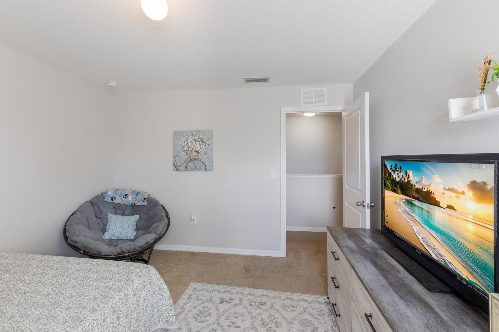 Image 35 of 77 For 343 Tierra Verde Way
