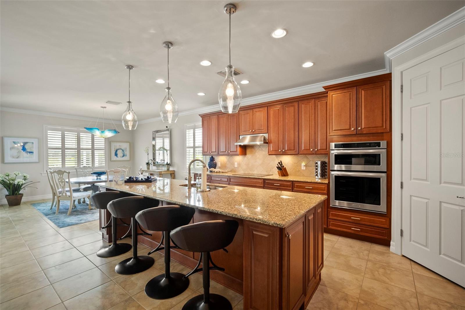 Image 10 of 50 For 6129 Abaco Drive