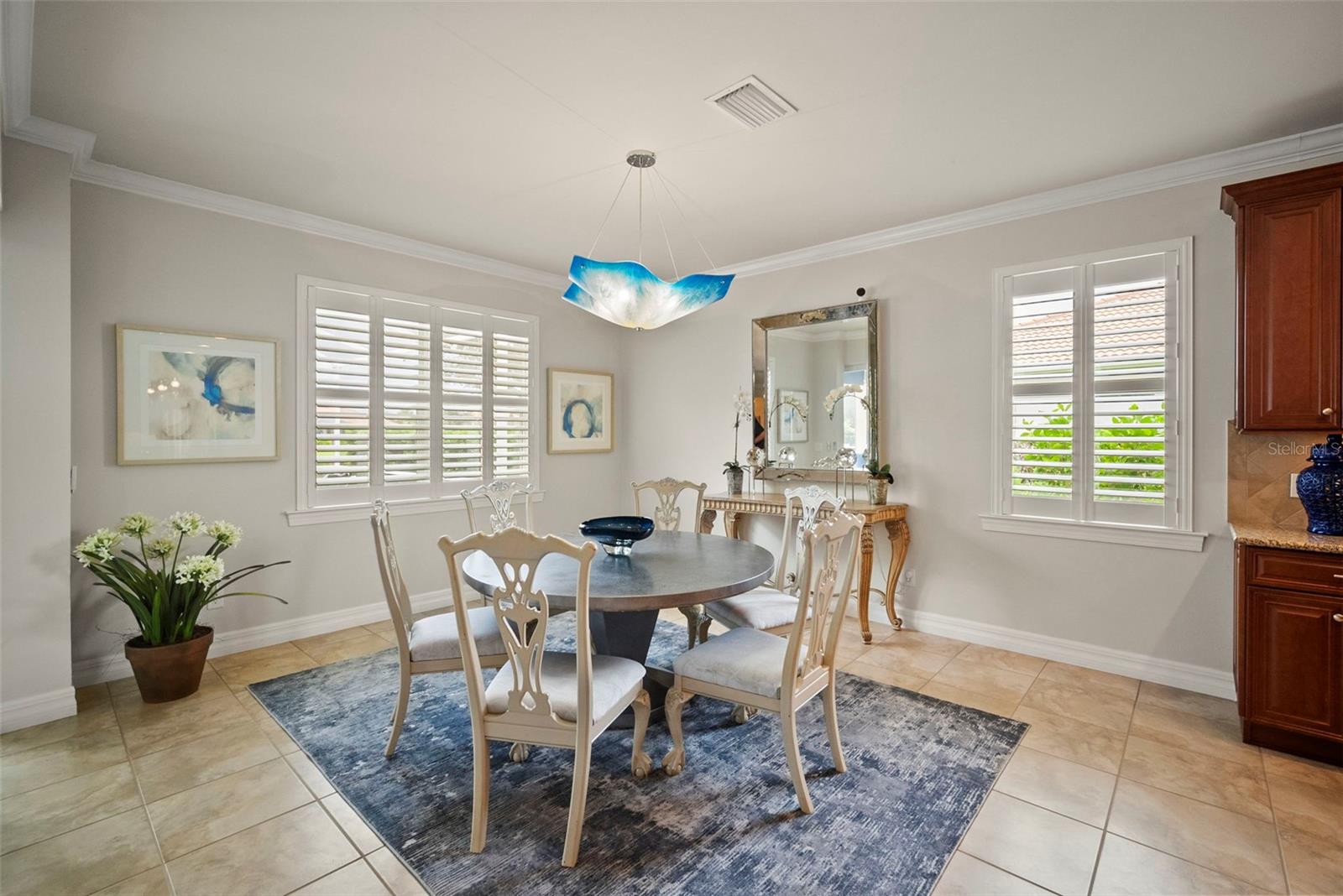 Image 14 of 50 For 6129 Abaco Drive