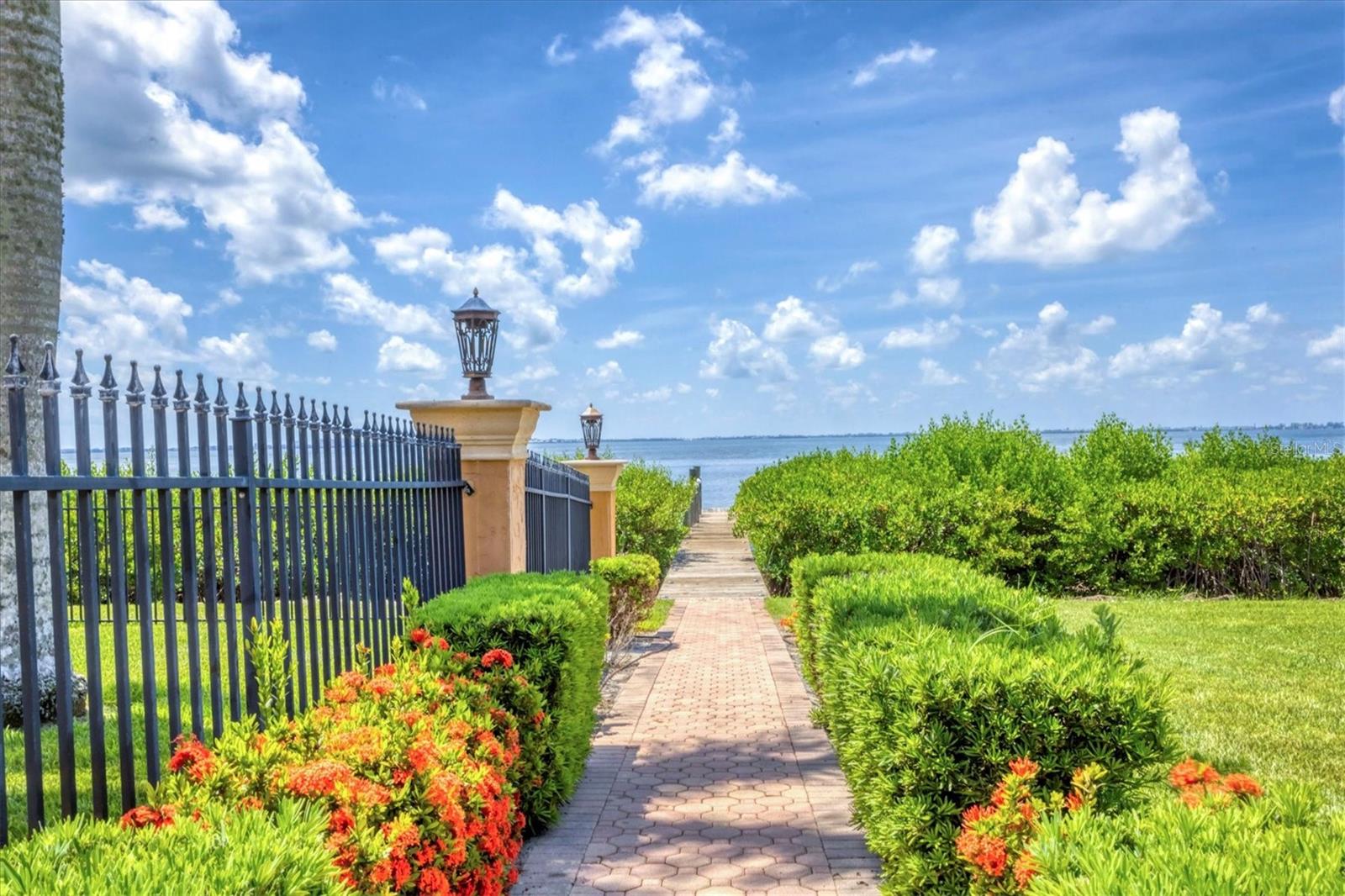 Image 33 of 35 For 2708 Bay Drive