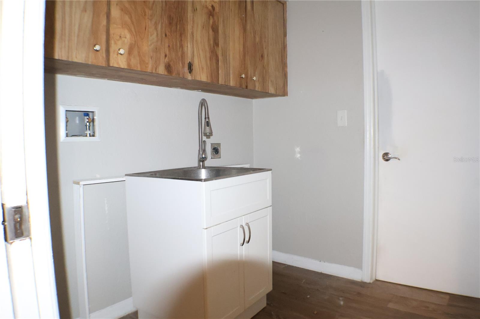 Image 20 of 27 For 18923 Rolling Oak Drive