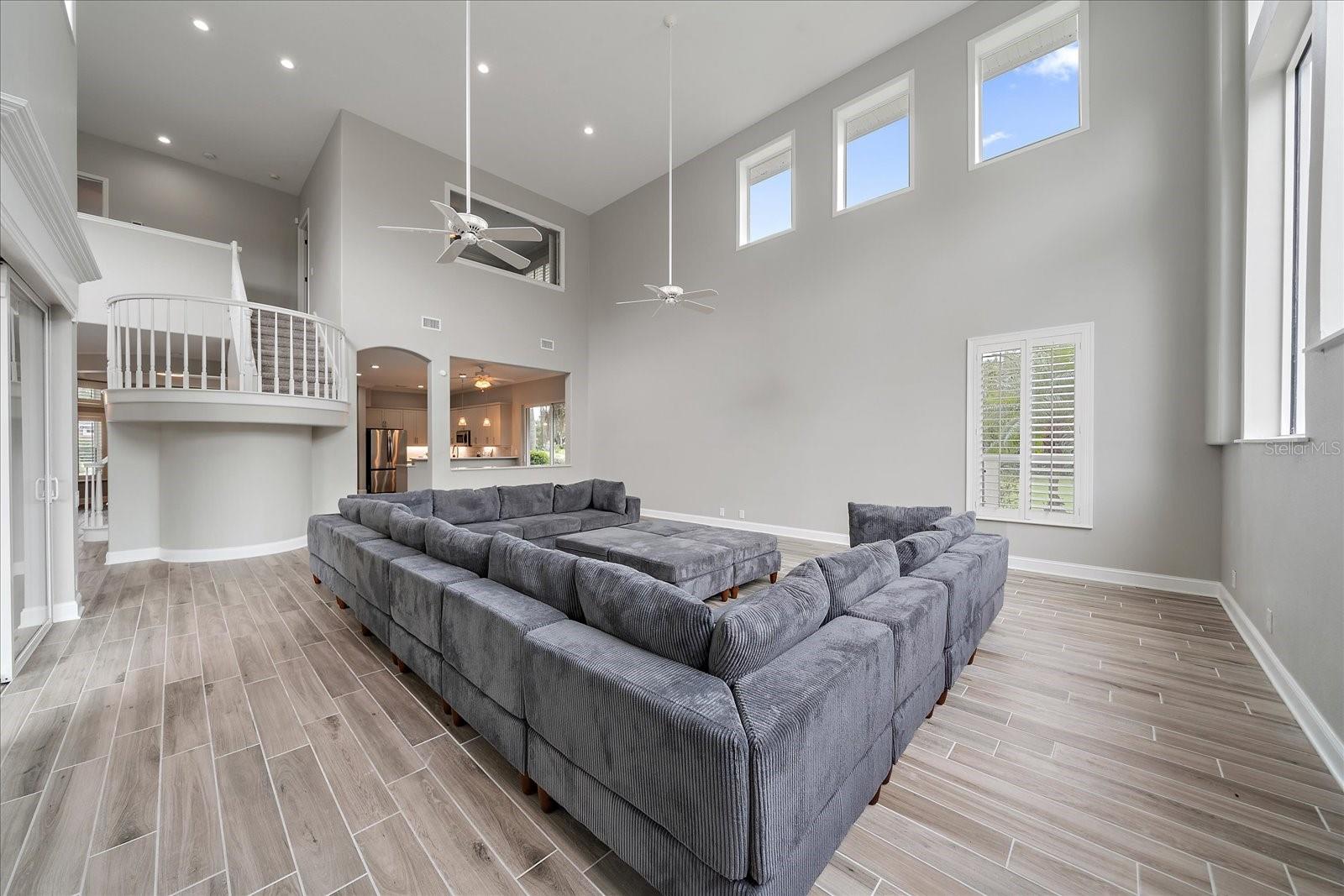Image 30 of 100 For 6911 Riversedge Street Circle