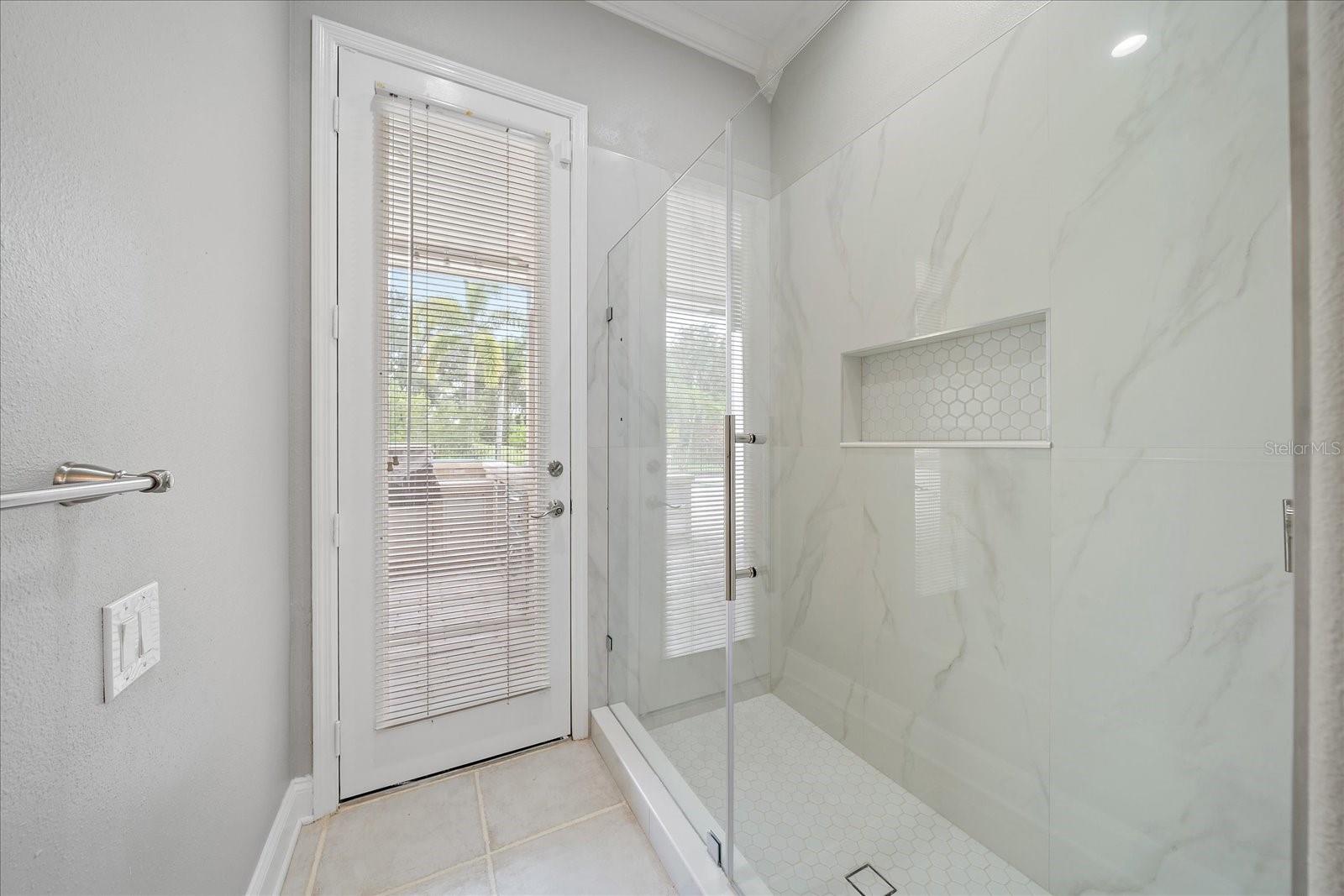 Image 91 of 100 For 6911 Riversedge Street Circle