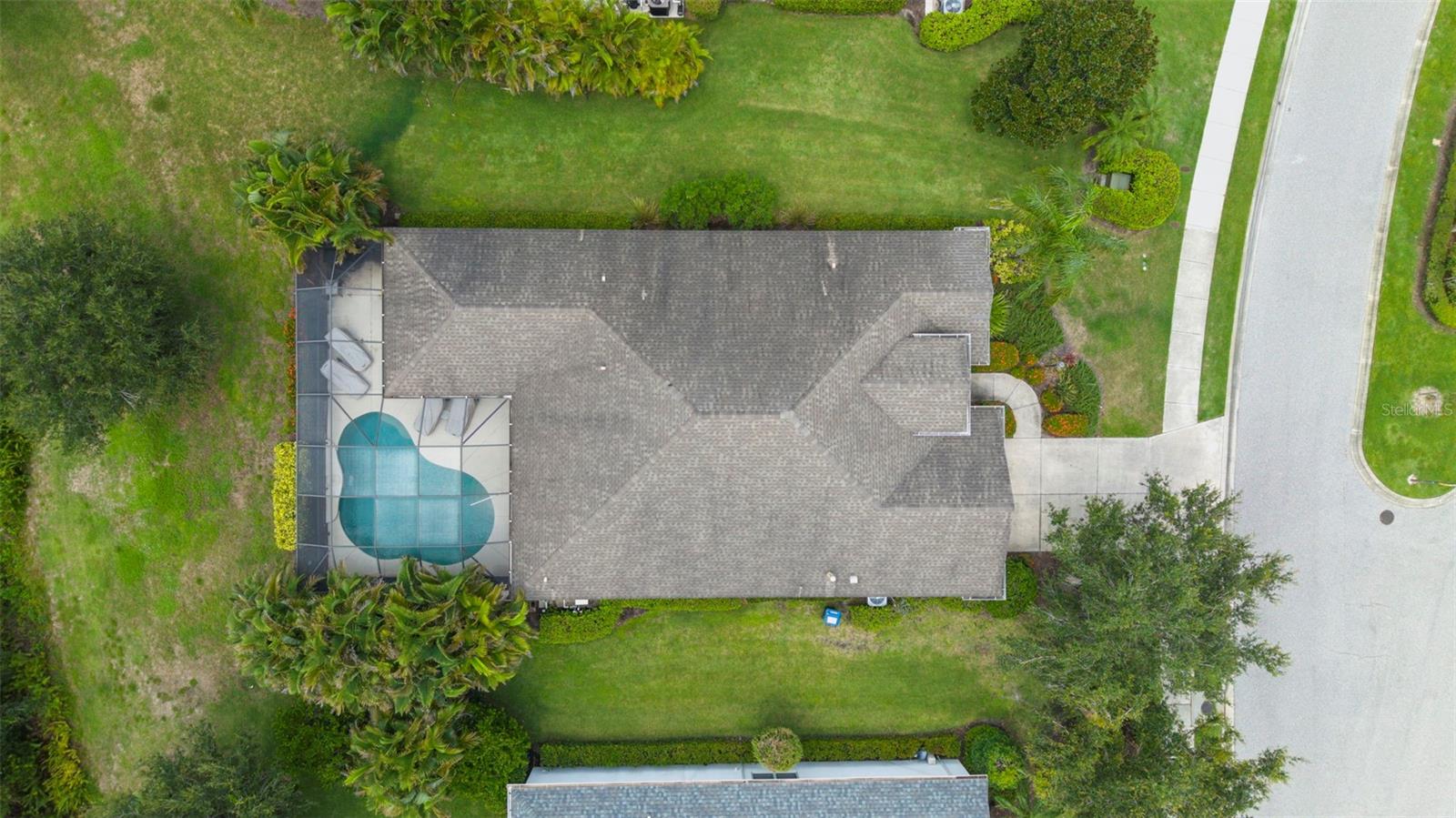 Image 35 of 41 For 4720 Claremont Park Drive