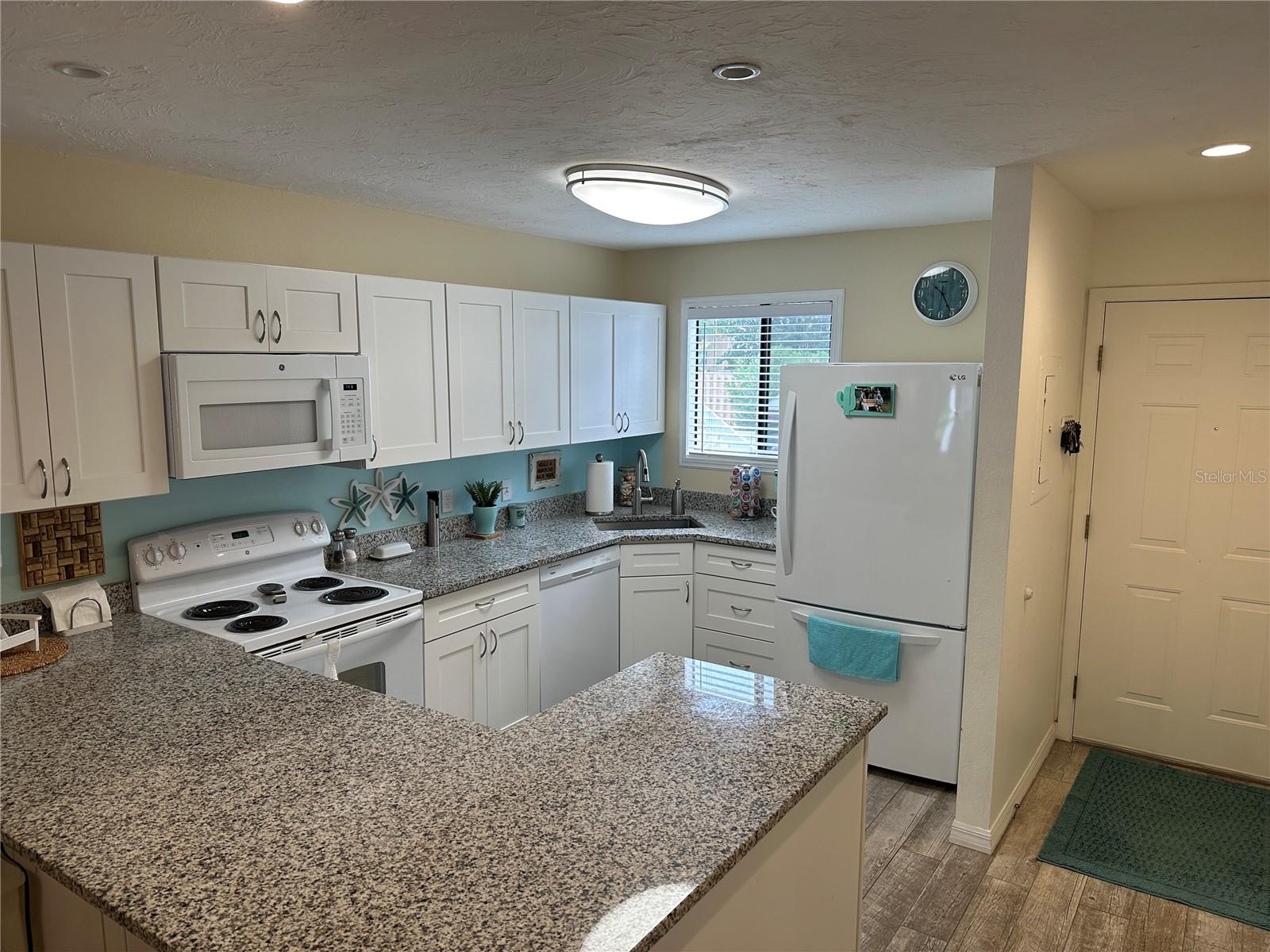 Image 3 of 25 For 6033 34th Street W 71