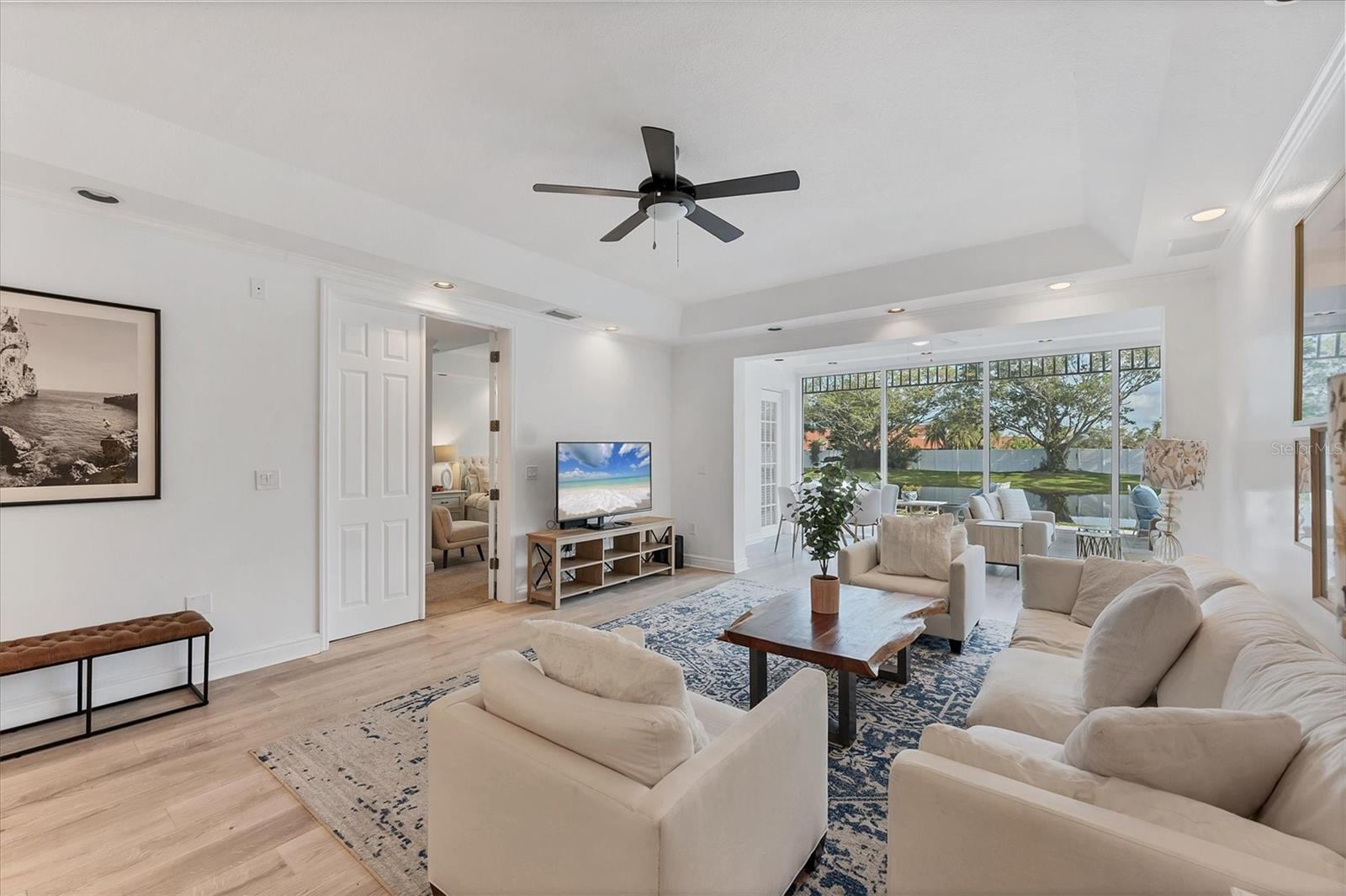 Image 5 of 31 For 3705 54th Drive W 102