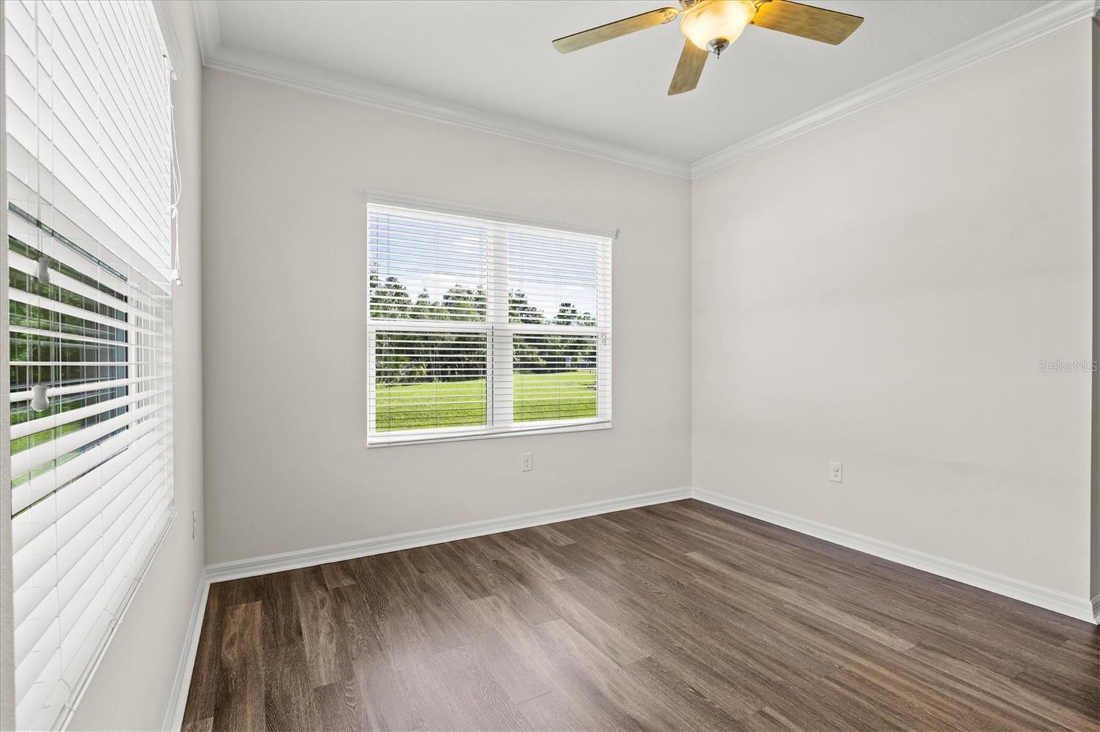 Image 22 of 100 For 128 Avens Dr