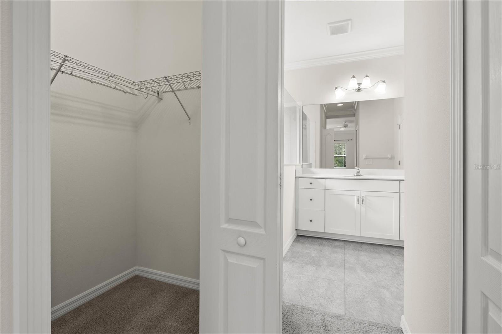 Image 27 of 100 For 128 Avens Dr