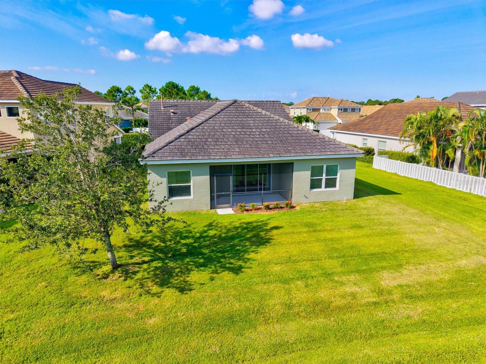 Image 60 of 100 For 128 Avens Dr