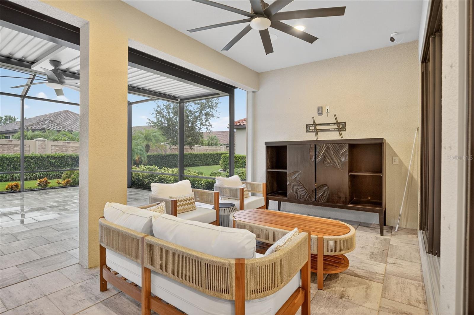 Image 30 of 65 For 13038 Prima Drive