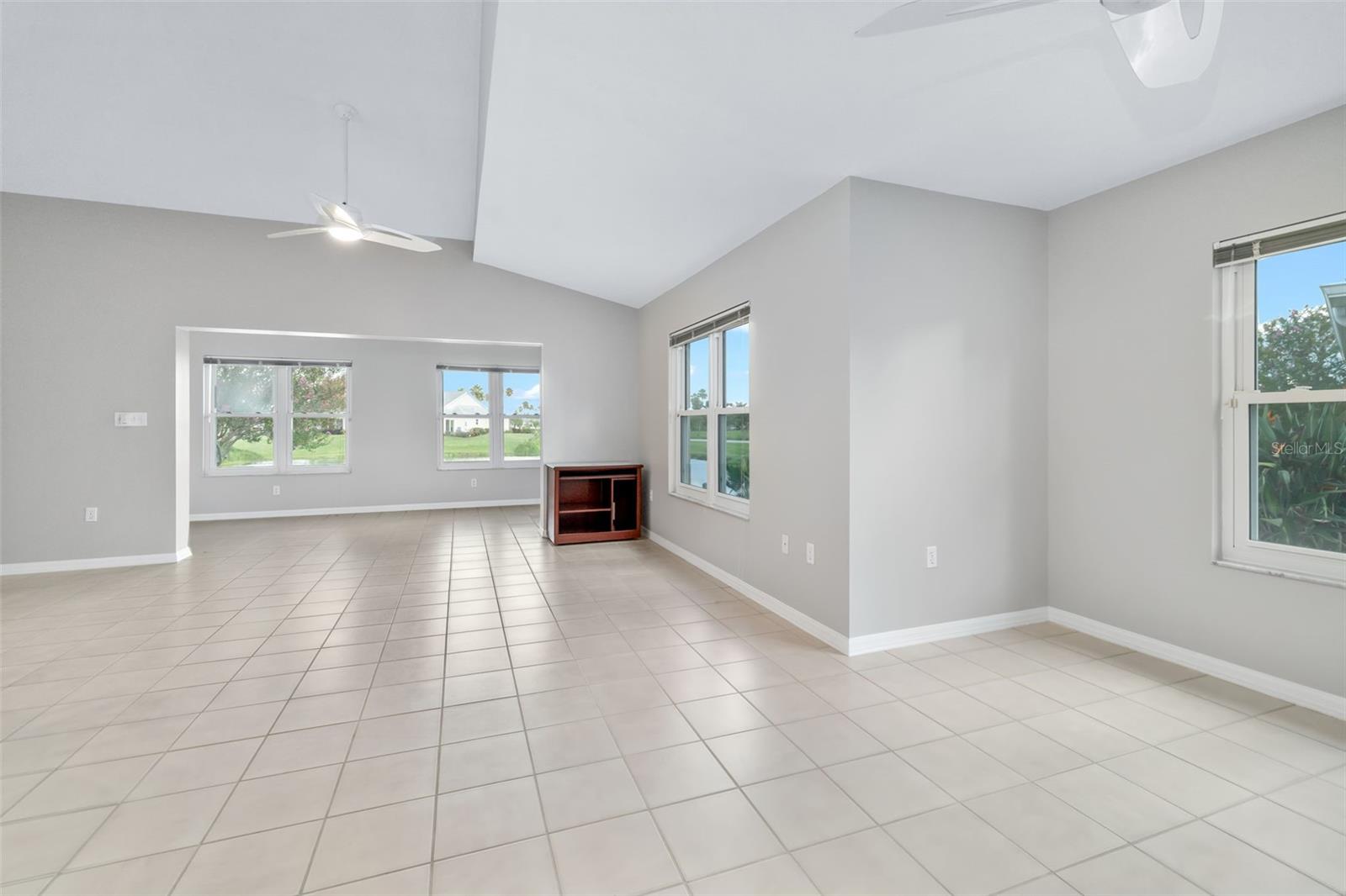 Image 16 of 46 For 2608 Edgewater Court