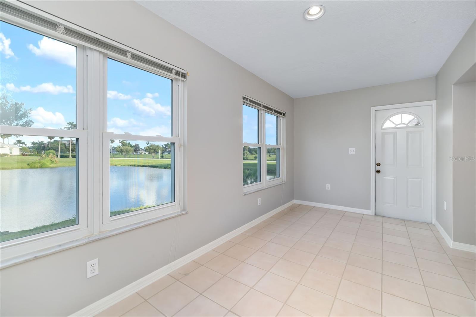 Image 18 of 46 For 2608 Edgewater Court