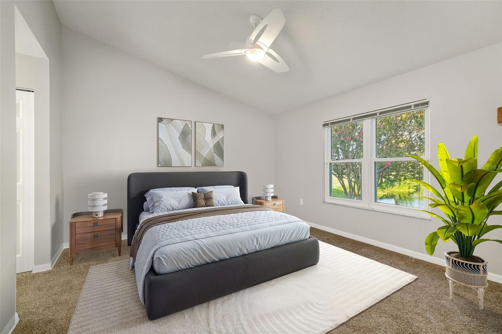 Image 19 of 46 For 2608 Edgewater Court