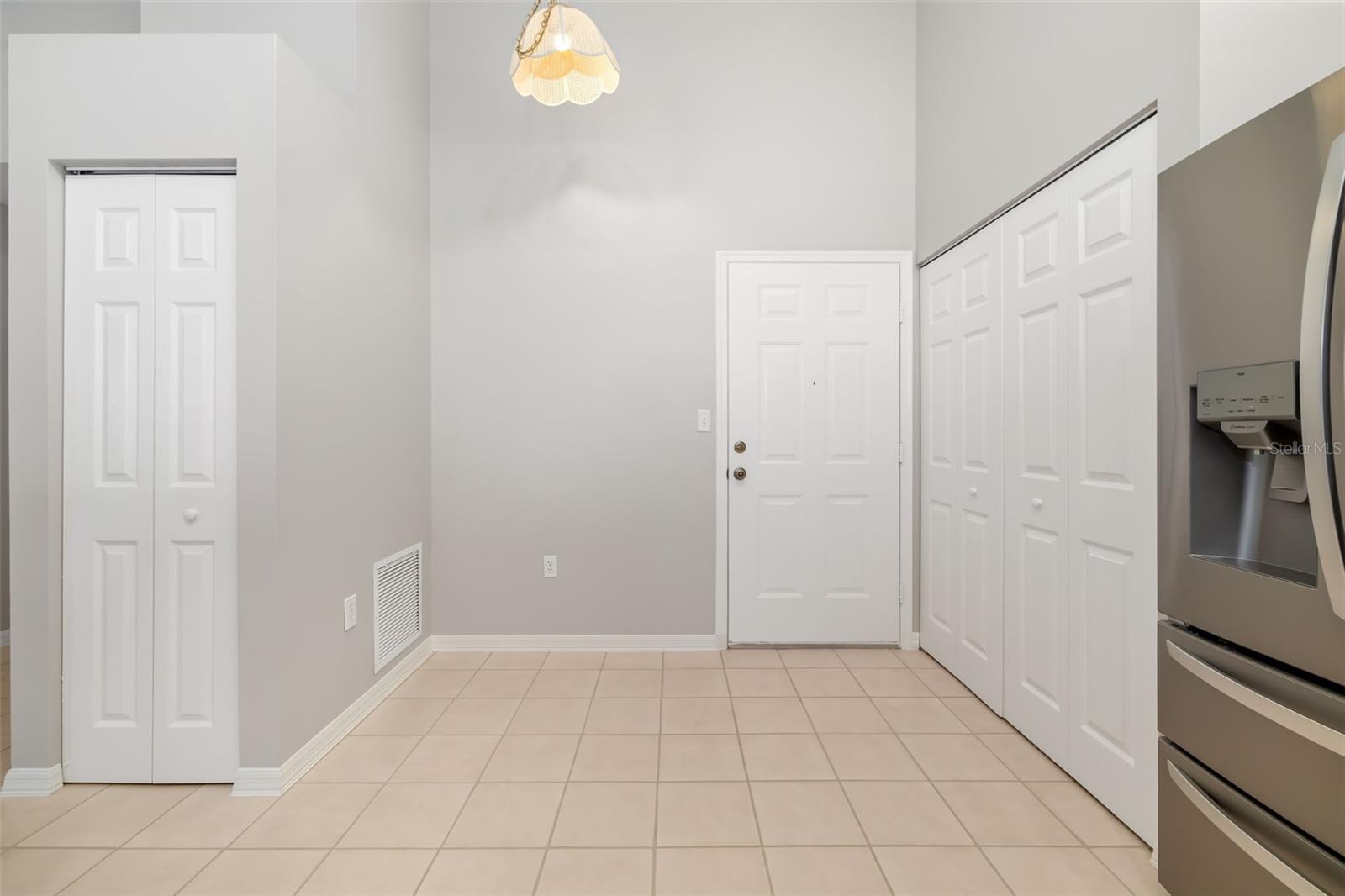 Image 30 of 46 For 2608 Edgewater Court