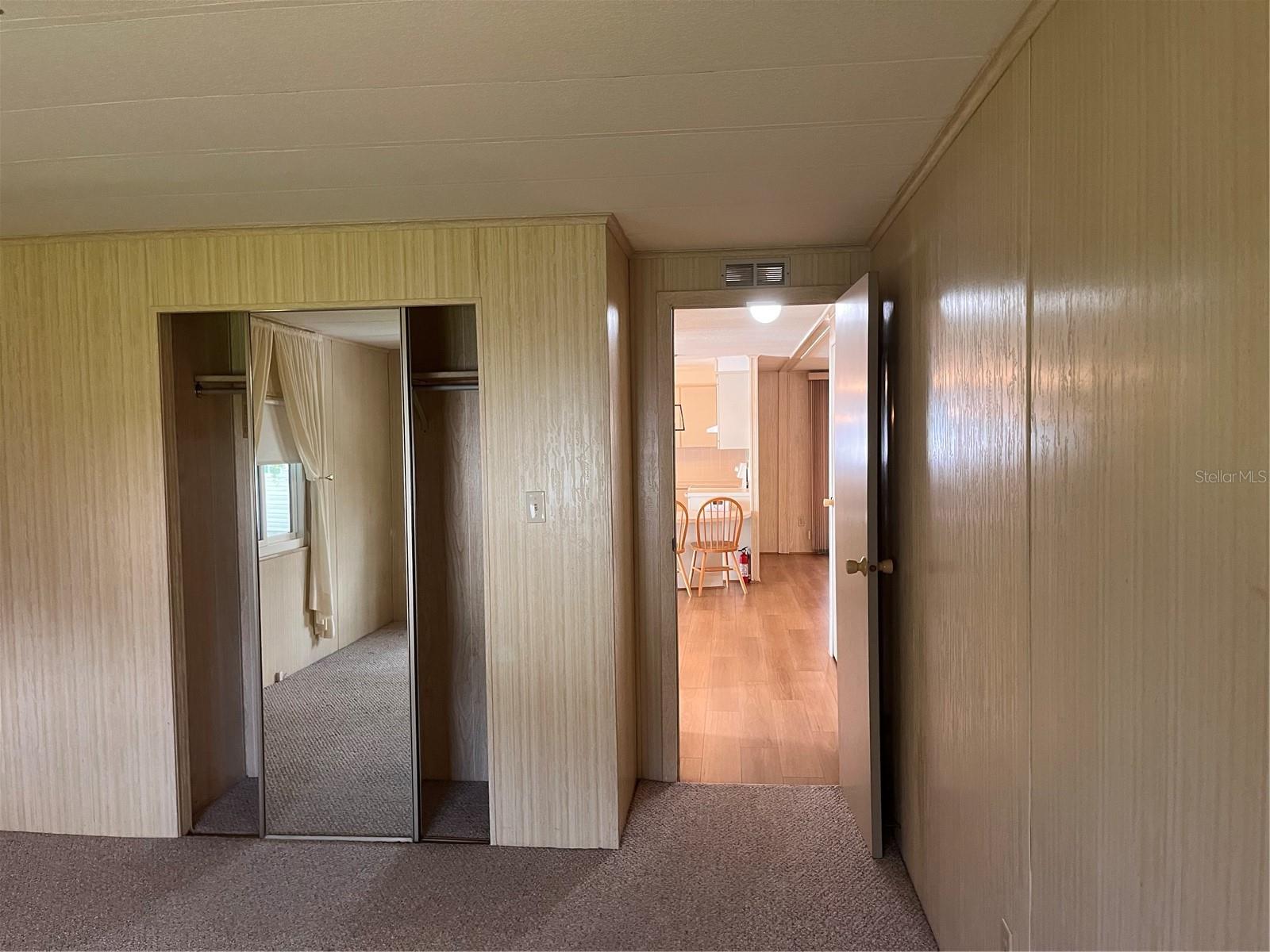 Image 18 of 28 For 5316 53rd Avenue E K14