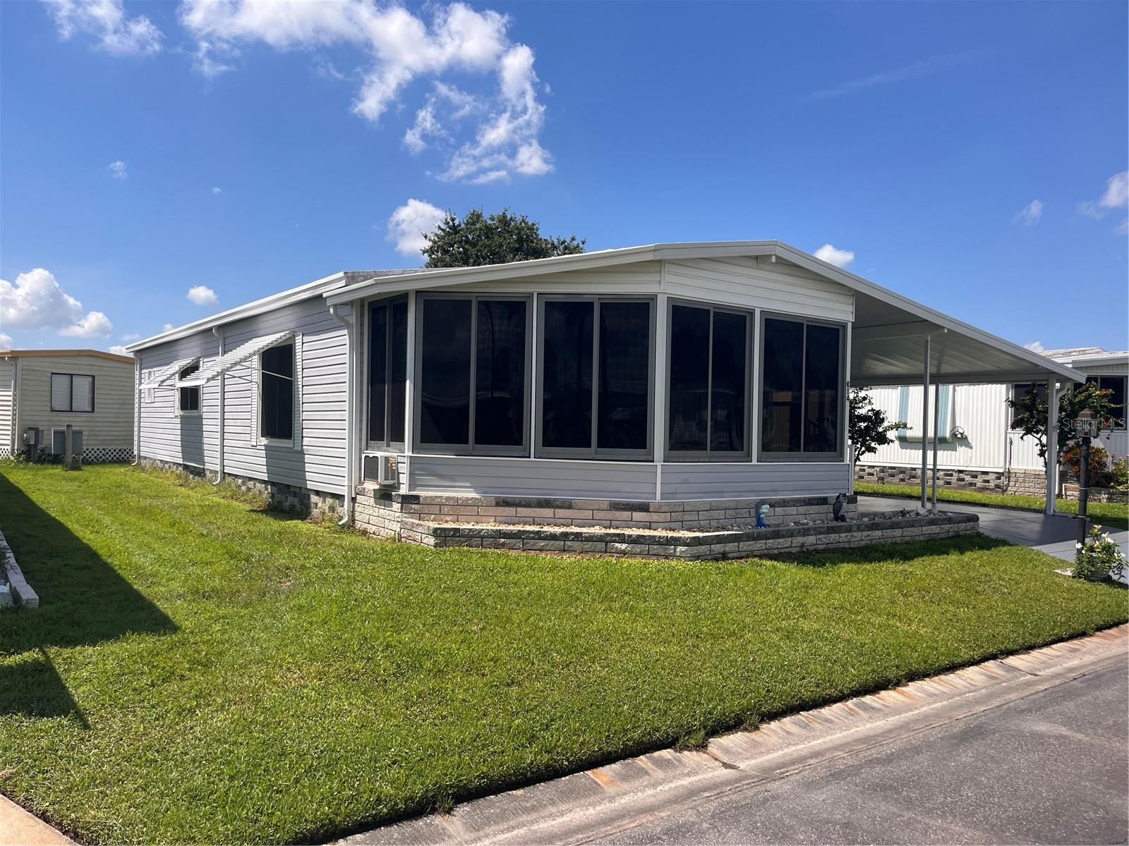 Image 3 of 28 For 5316 53rd Avenue E K14