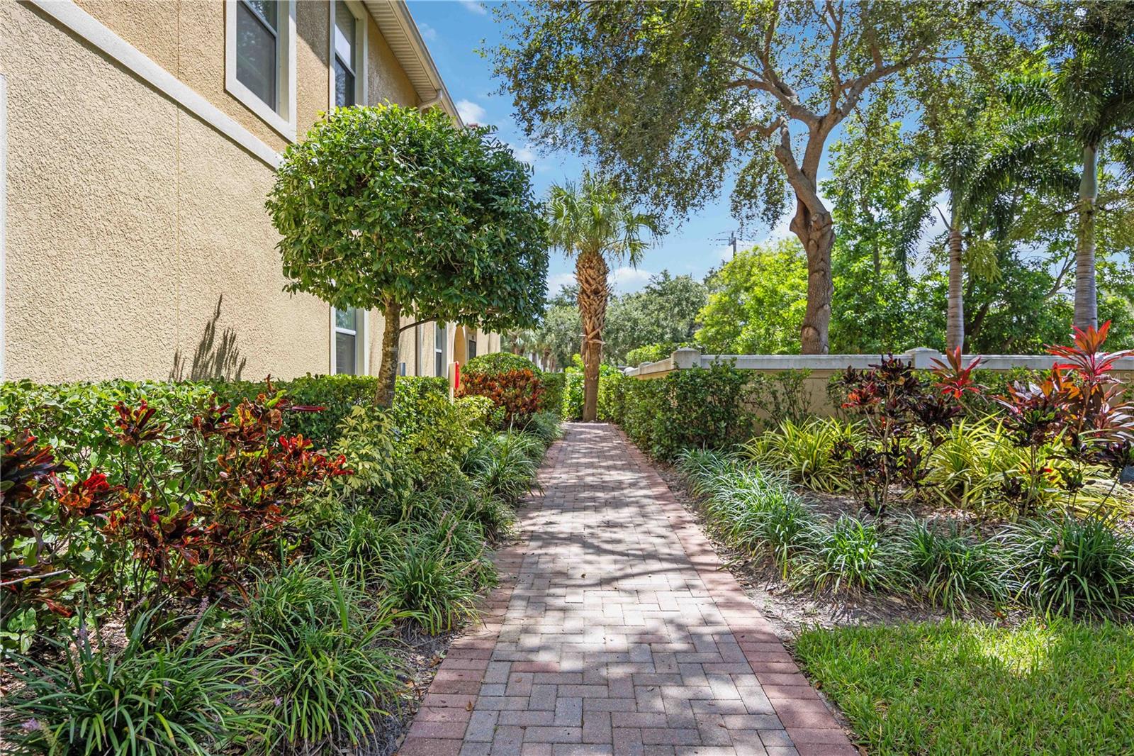 Details for 8034 Moonstone Dr  1-106, SARASOTA, FL 34233