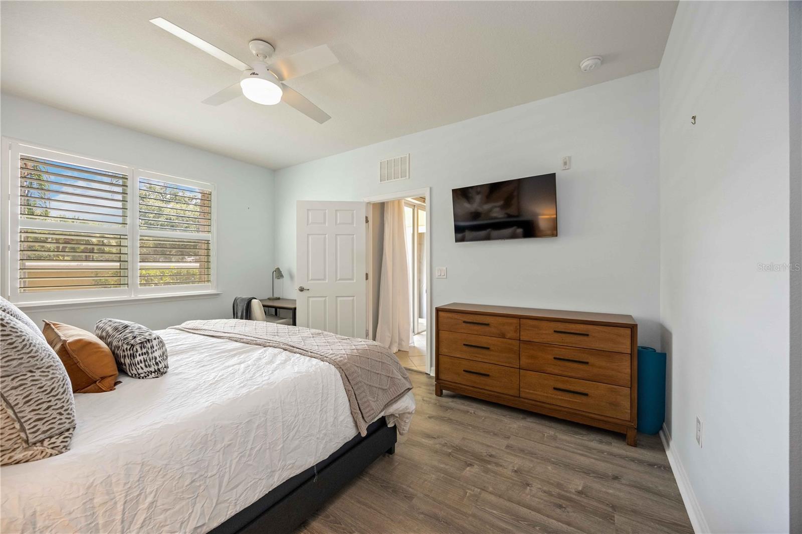 Image 21 of 30 For 8034 Moonstone Dr  1-106