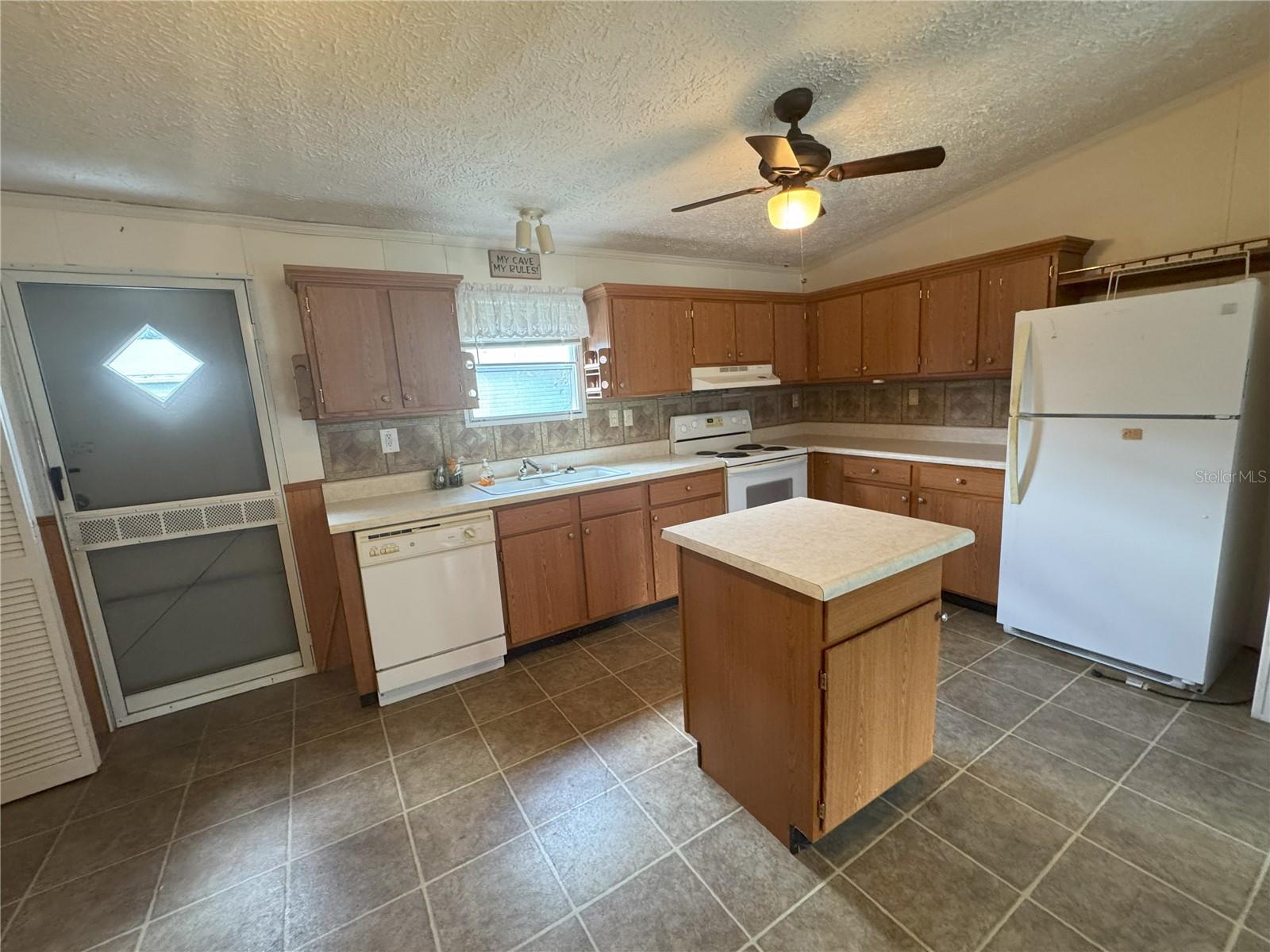 Image 4 of 16 For 5780 Swaying Palm Drive