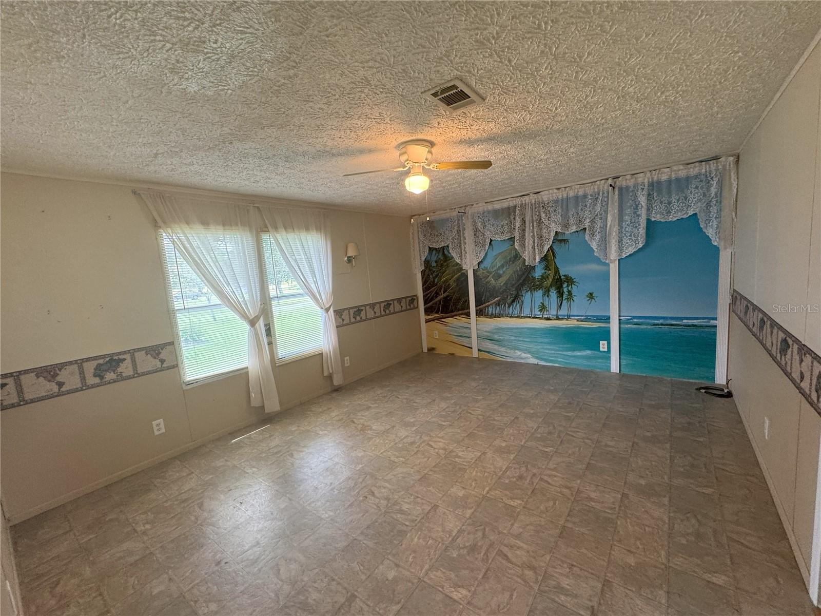 Image 6 of 16 For 5780 Swaying Palm Drive