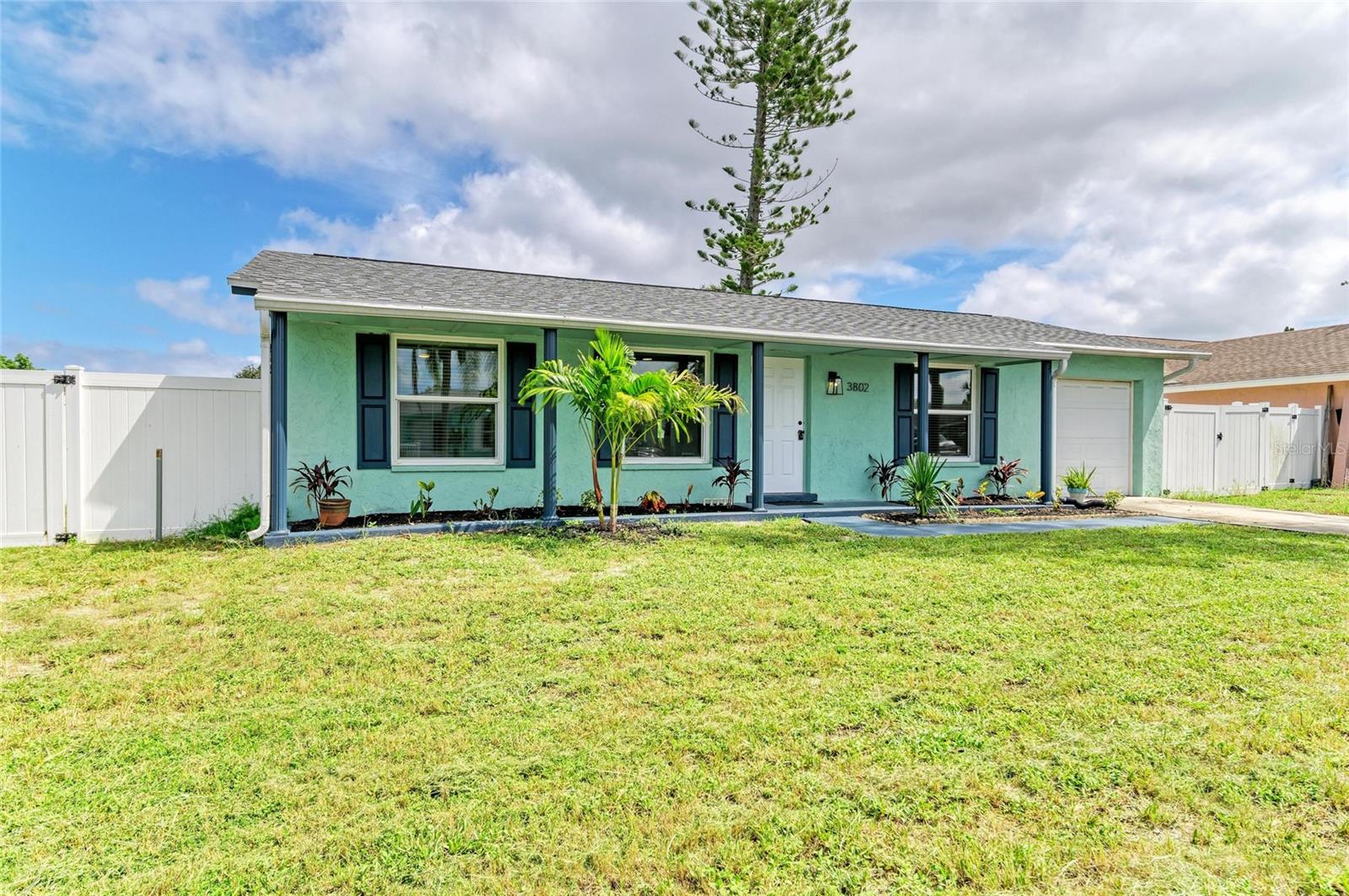 Details for 3802 31st Avenue W, BRADENTON, FL 34205