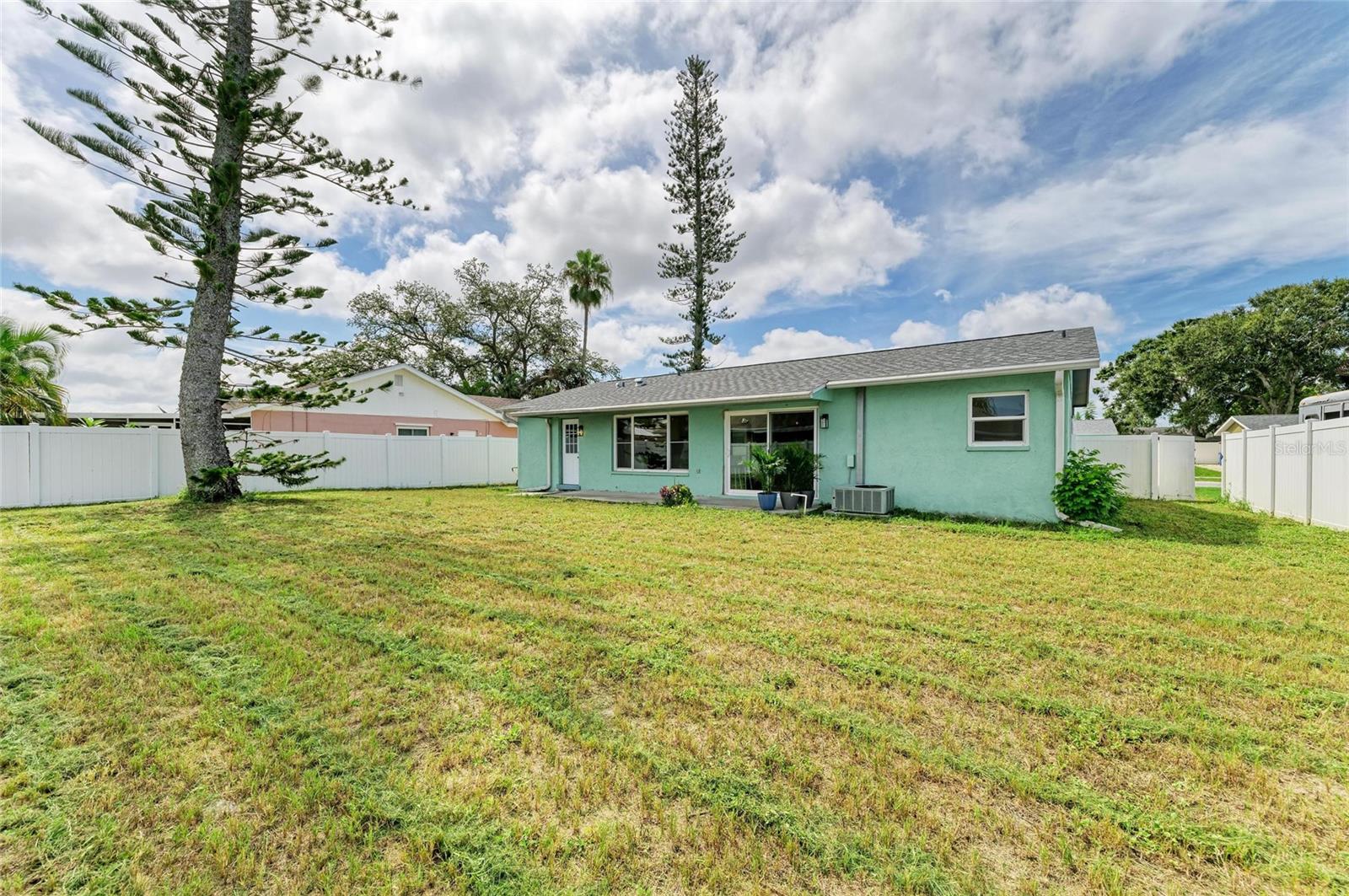 Image 39 of 39 For 3802 31st Avenue W