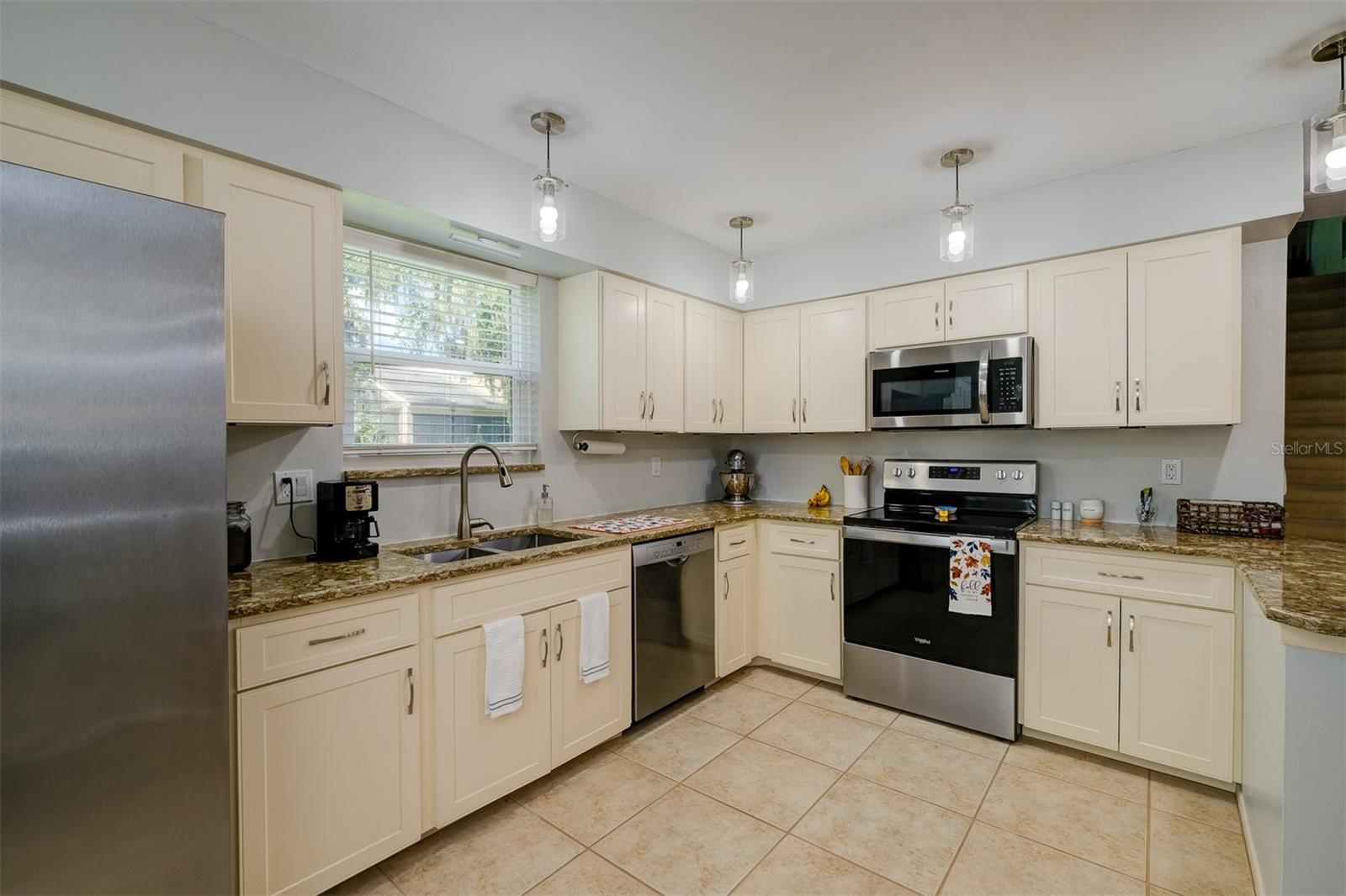 Image 25 of 65 For 3447 Tallywood Lane 7143