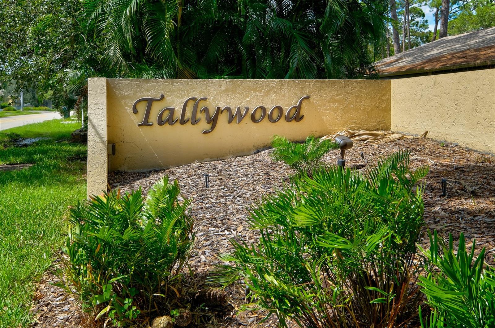 Image 3 of 65 For 3447 Tallywood Lane 7143
